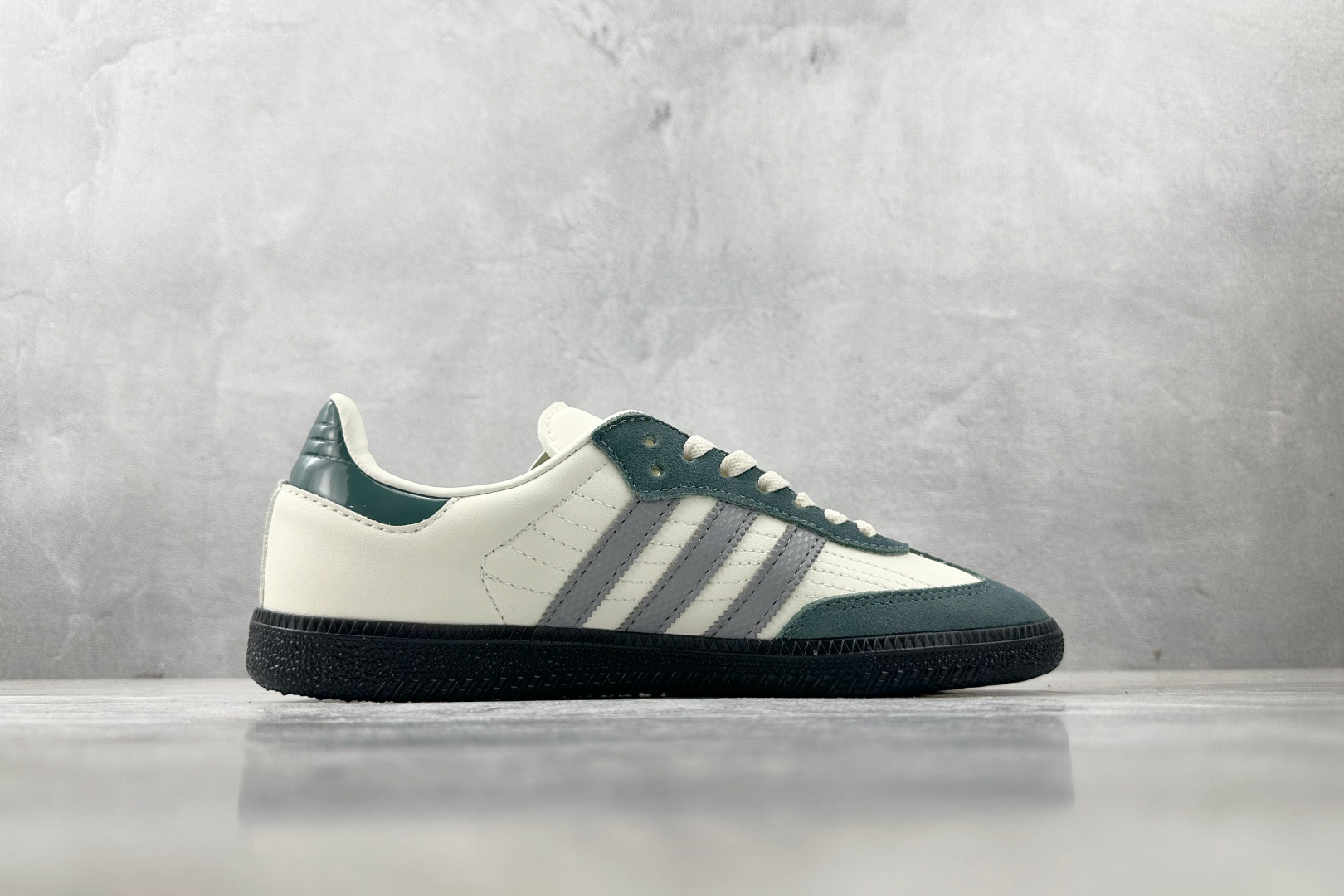 160 出口订单 adidoriginals Samba 汉玉白  JP9222