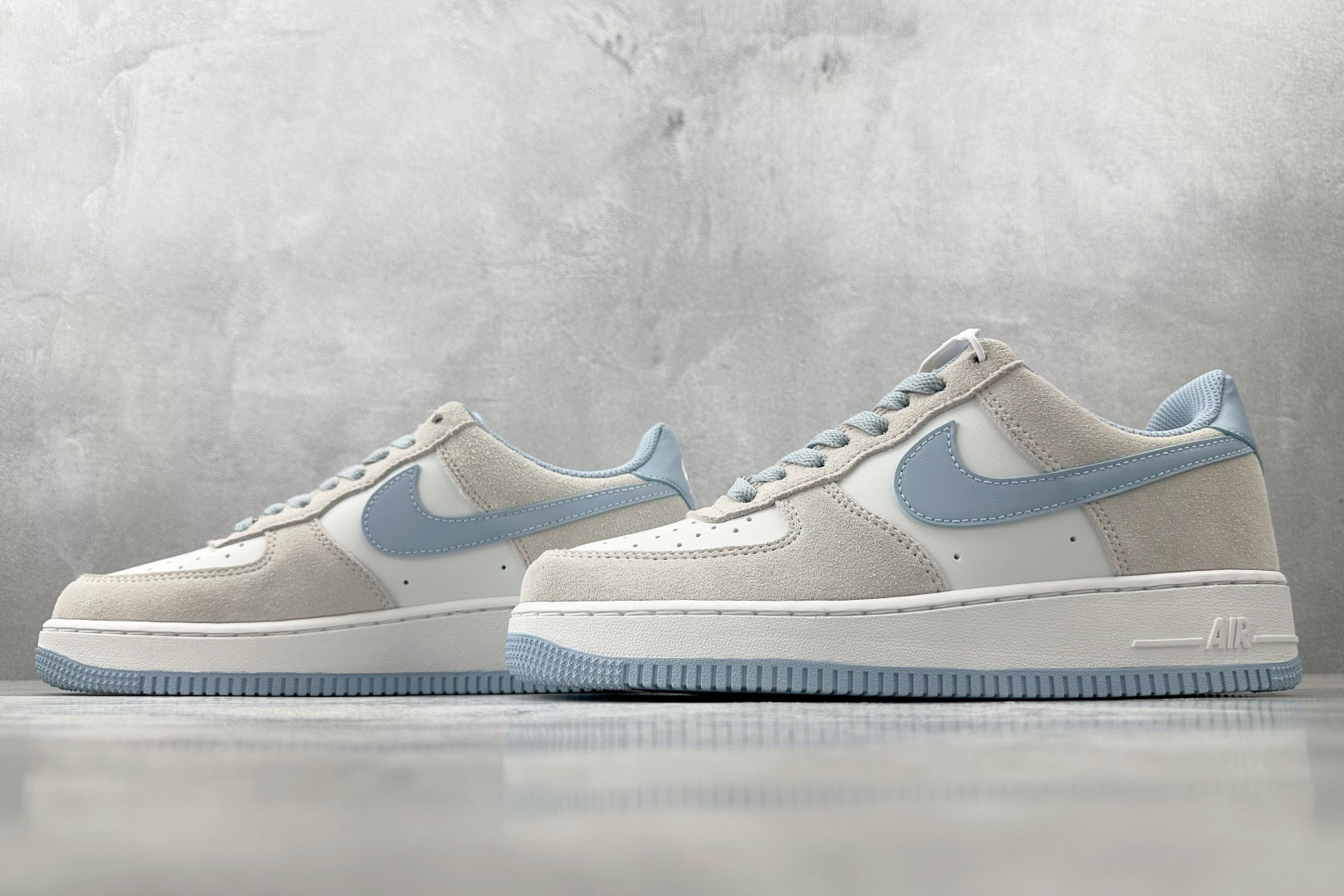 200 Nike Air Force 1 07 灰蓝 FQ8714-005