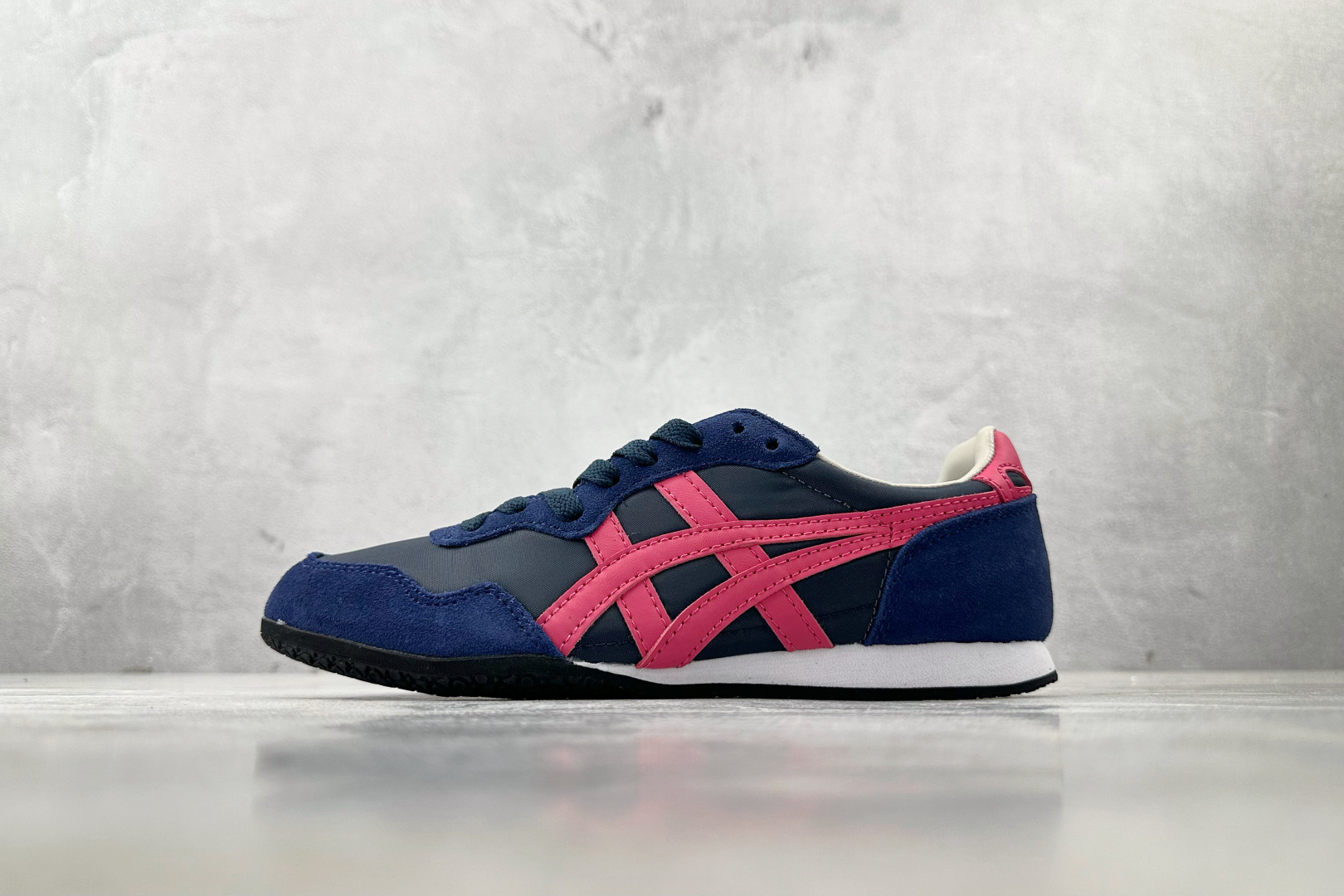 160 渠道特供 Onitsuka Tiger鬼塚虎 SERRANO 蓝梅红 1183B400-402
