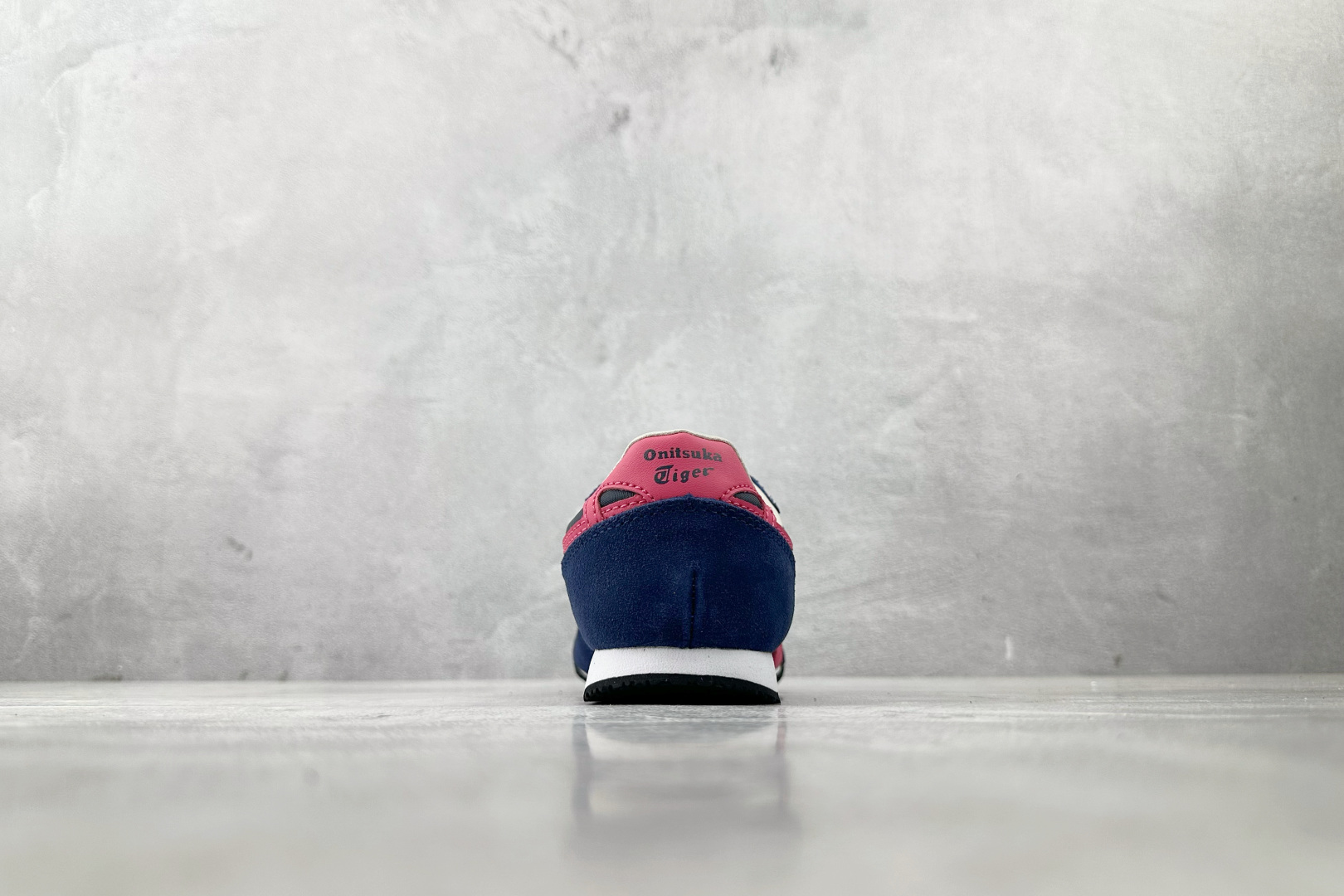160 渠道特供 Onitsuka Tiger鬼塚虎 SERRANO 蓝梅红 1183B400-402
