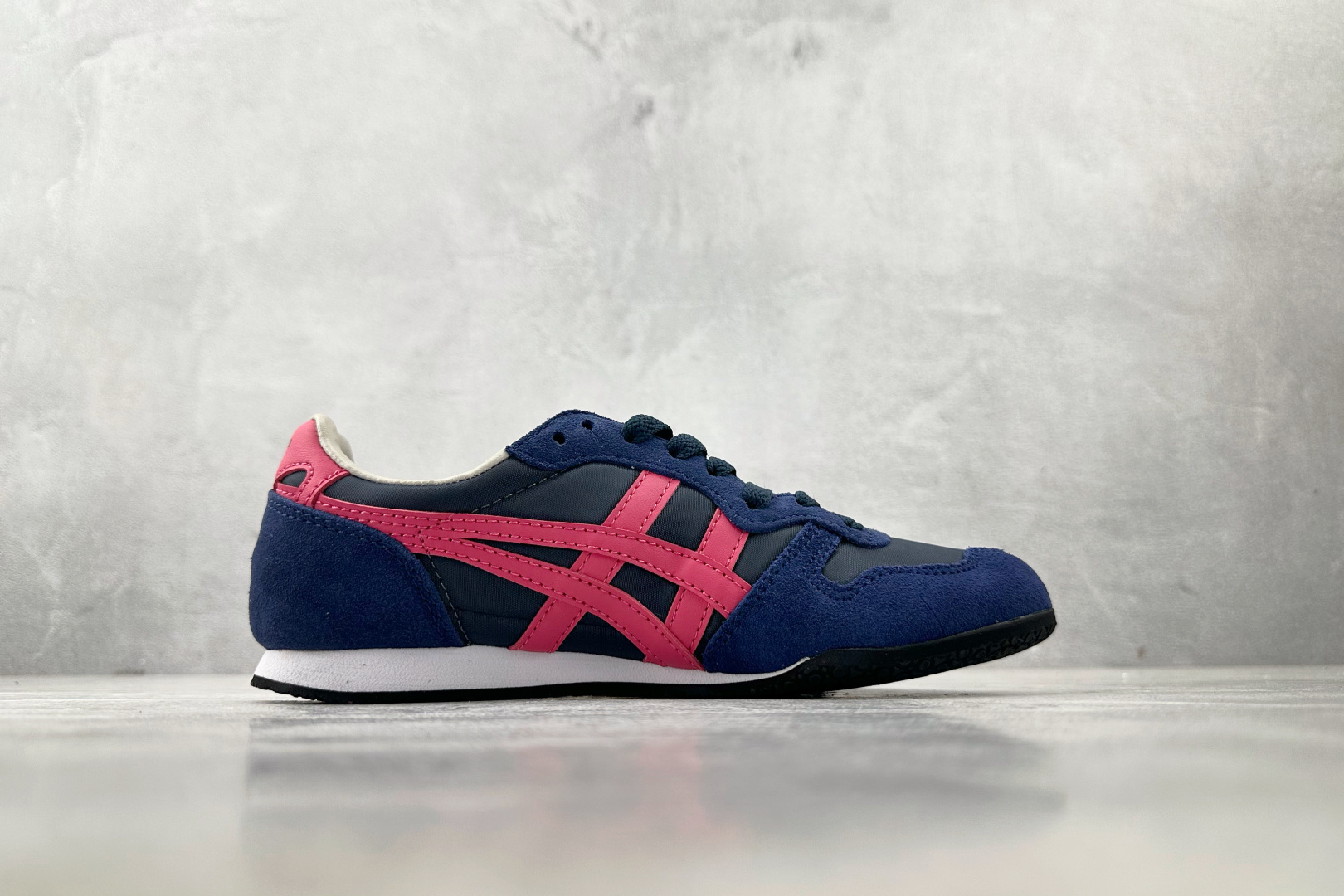160 渠道特供 Onitsuka Tiger鬼塚虎 SERRANO 蓝梅红 1183B400-402
