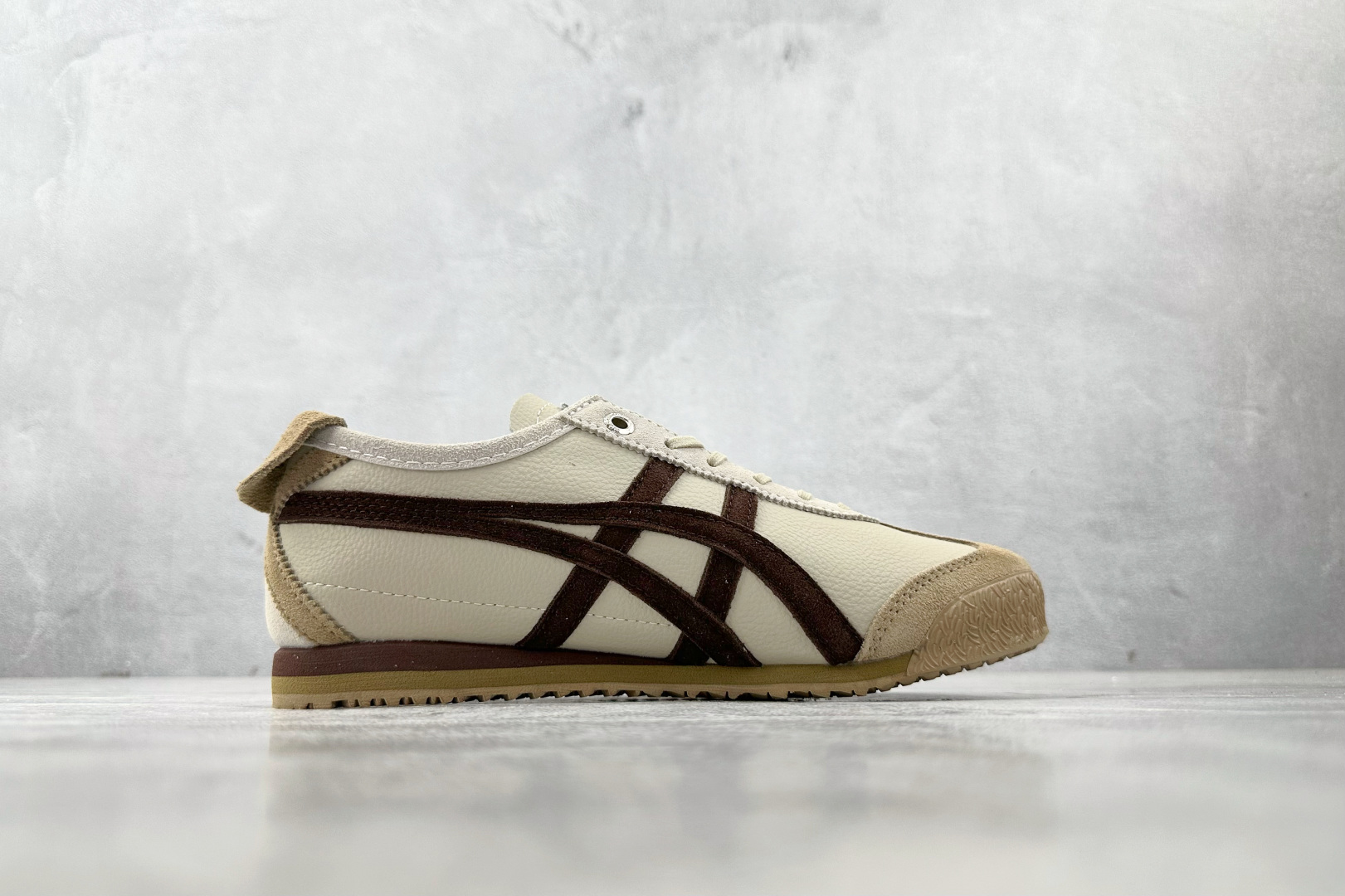 170 渠道特供 Onitsuka Tiger鬼塚虎 MEXICO 66 棕褐色 1183C015-204