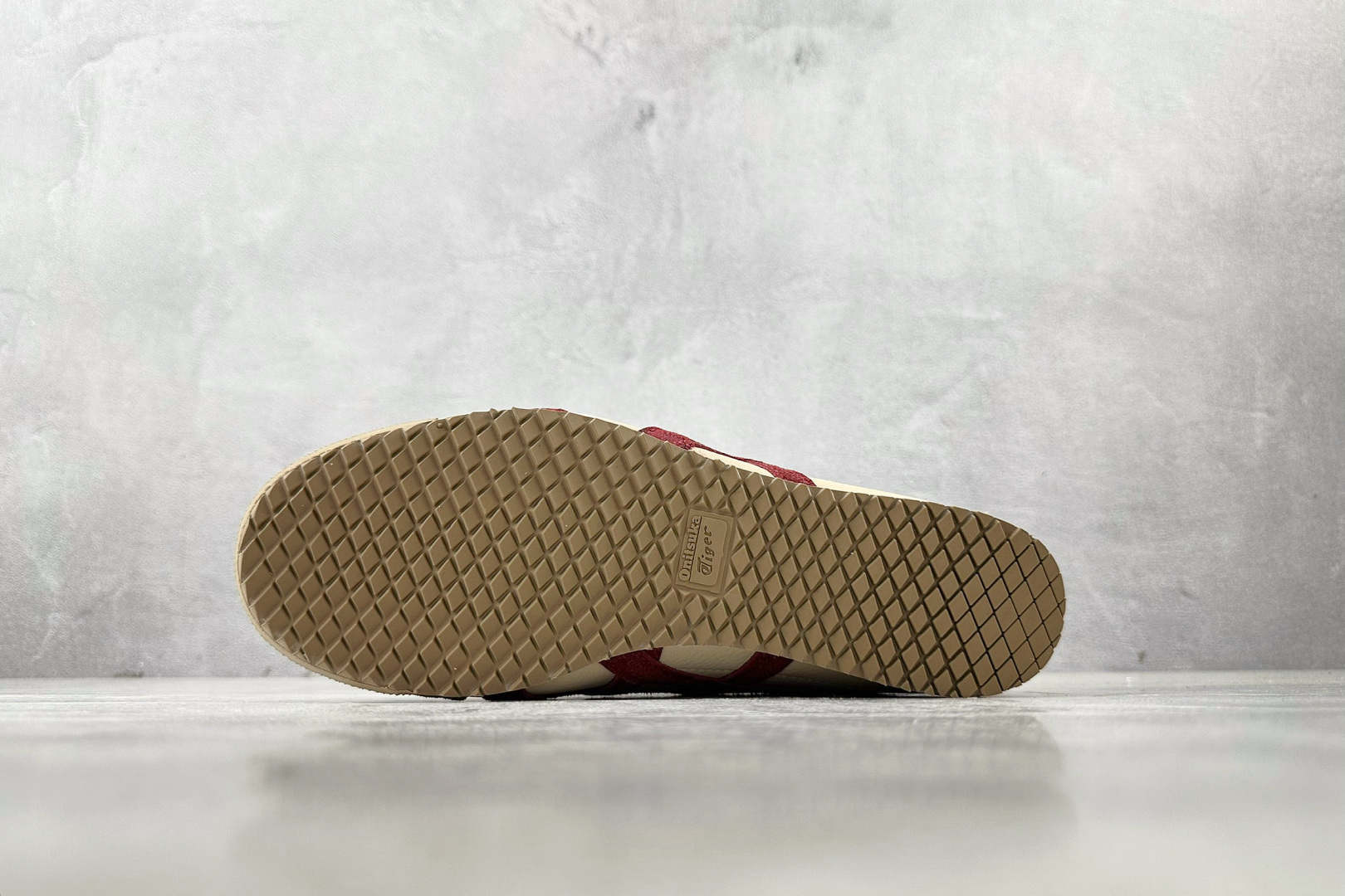 170 渠道特供 Onitsuka Tiger鬼塚虎 MEXICO 66 SD 米酒红色 1183C015-202