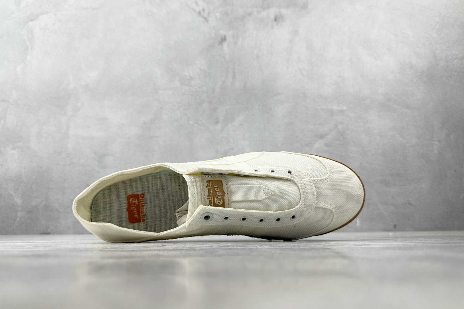 170 渠道特供 Onitsuka Tiger鬼塚虎 MEXICO 66 SD PARATY 米色 1183C432-750