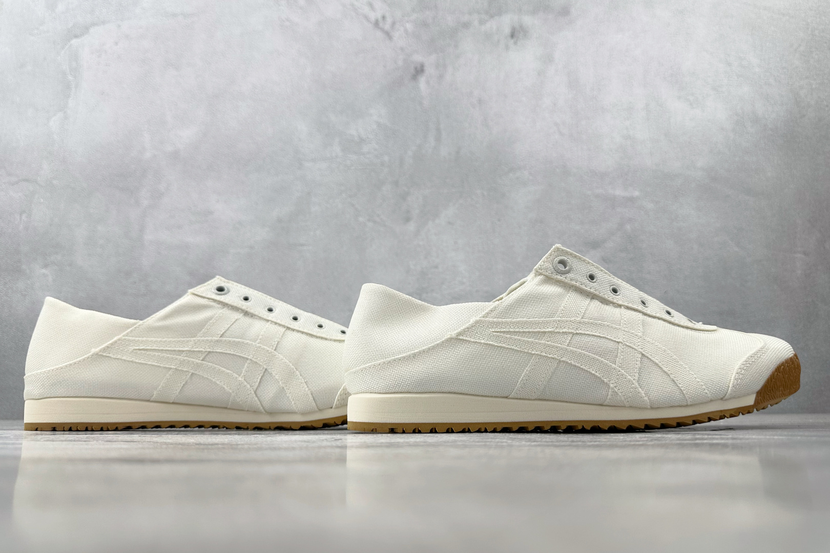 170 渠道特供 Onitsuka Tiger鬼塚虎 MEXICO 66 SD PARATY 米色 1183C432-750