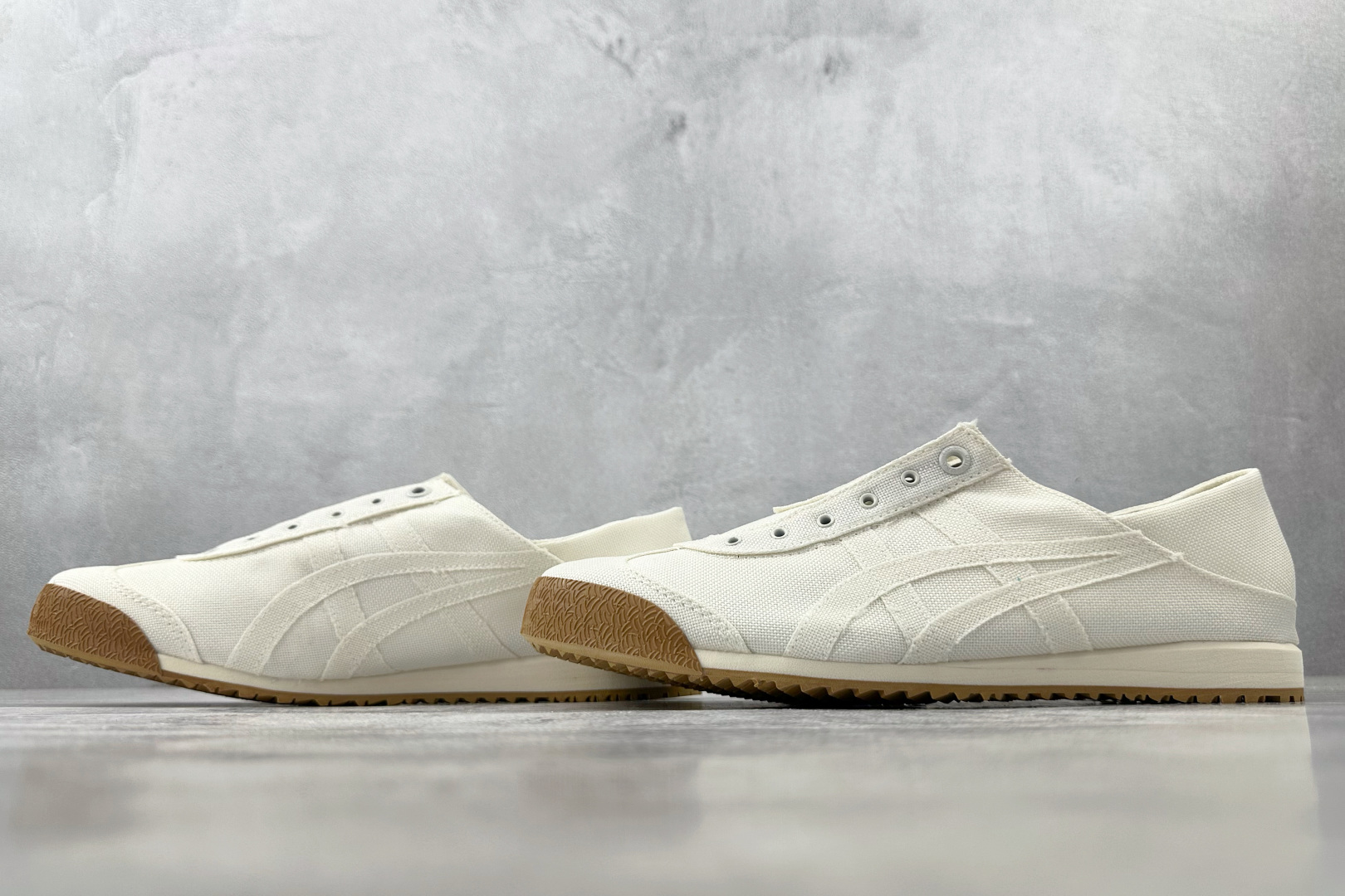 170 渠道特供 Onitsuka Tiger鬼塚虎 MEXICO 66 SD PARATY 米色 1183C432-750