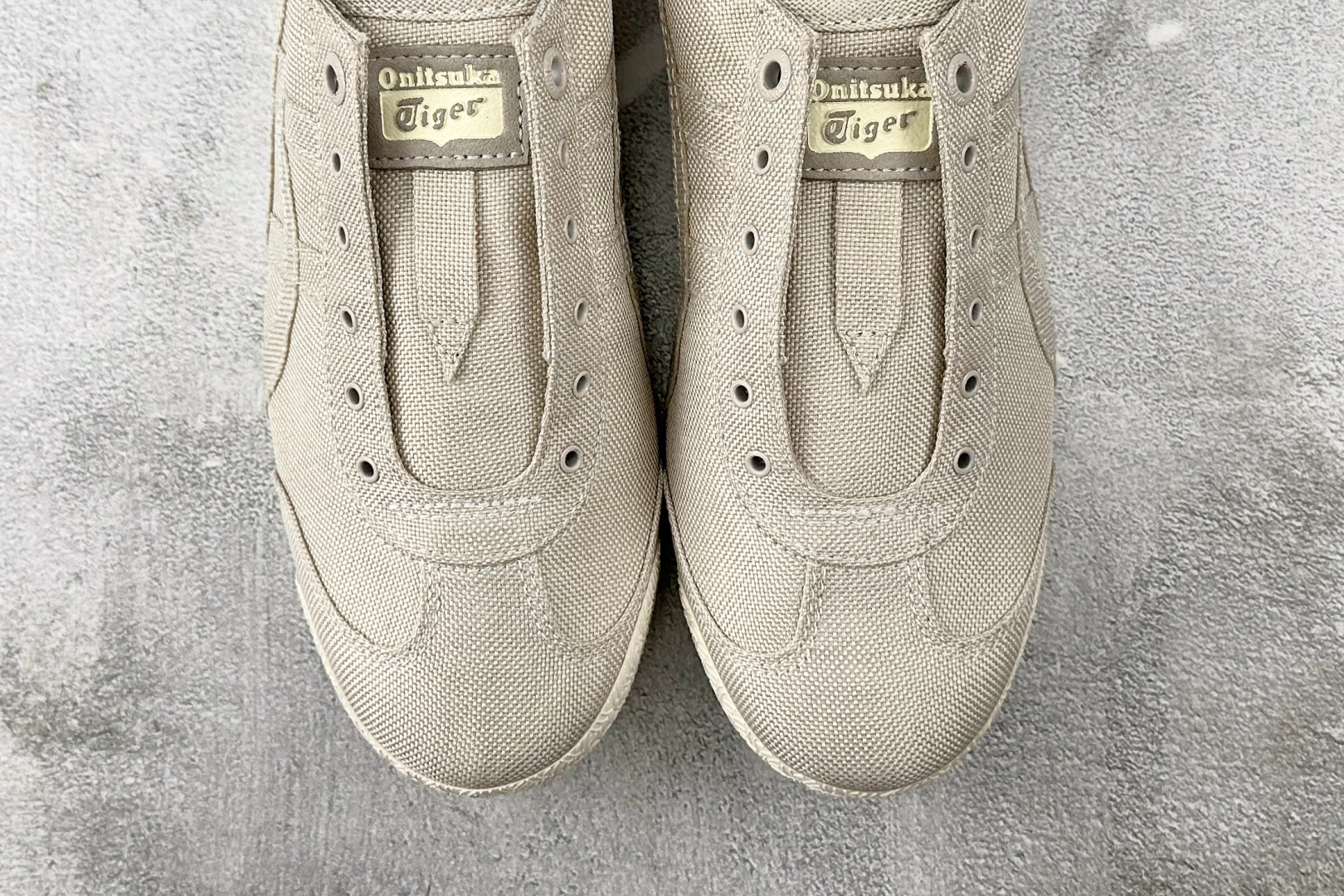 170 渠道特供 Onitsuka Tiger鬼塚虎 MEXICO 66 SD PARATY 米灰色 1183C432-250