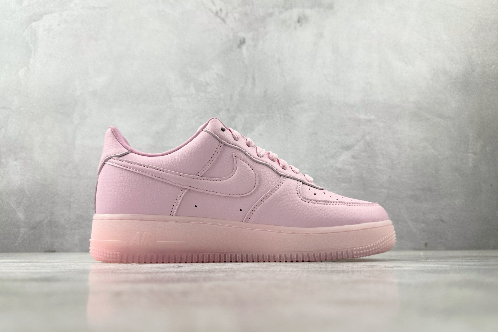 全新版本升级 NOCTA × Nike Air Force 1 ”Love You Forever”粉色 CZ8065-600