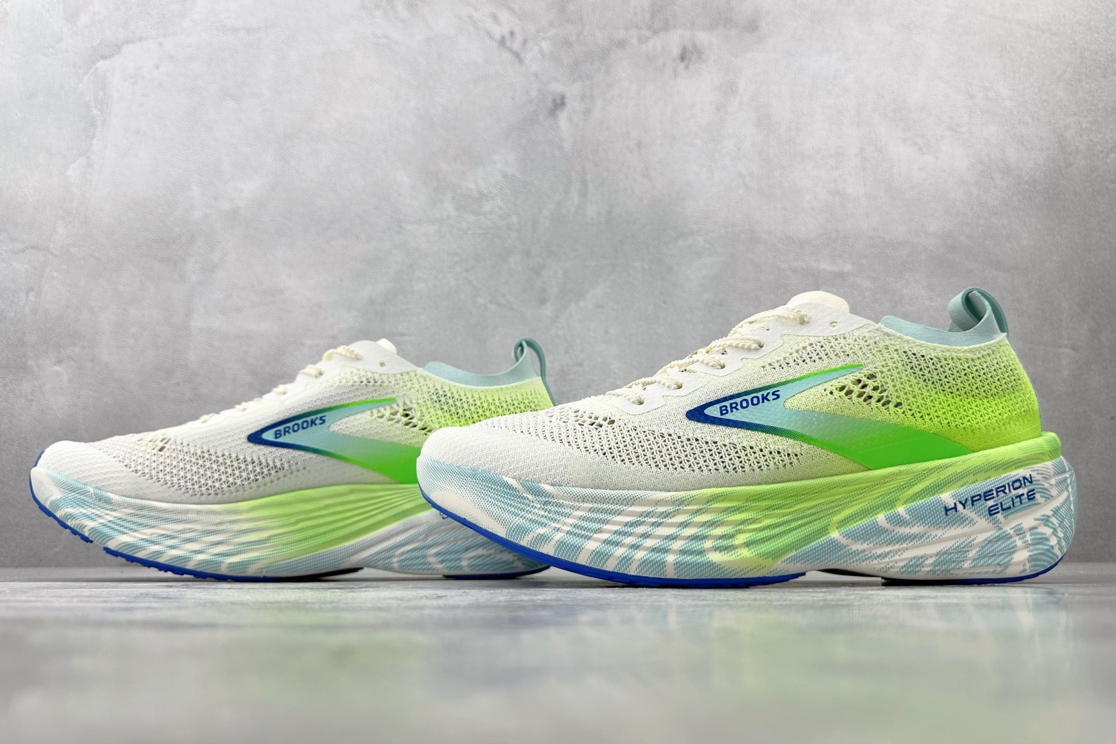 220 Brooks布鲁克斯 HyperiElite 白绿 1000531D134