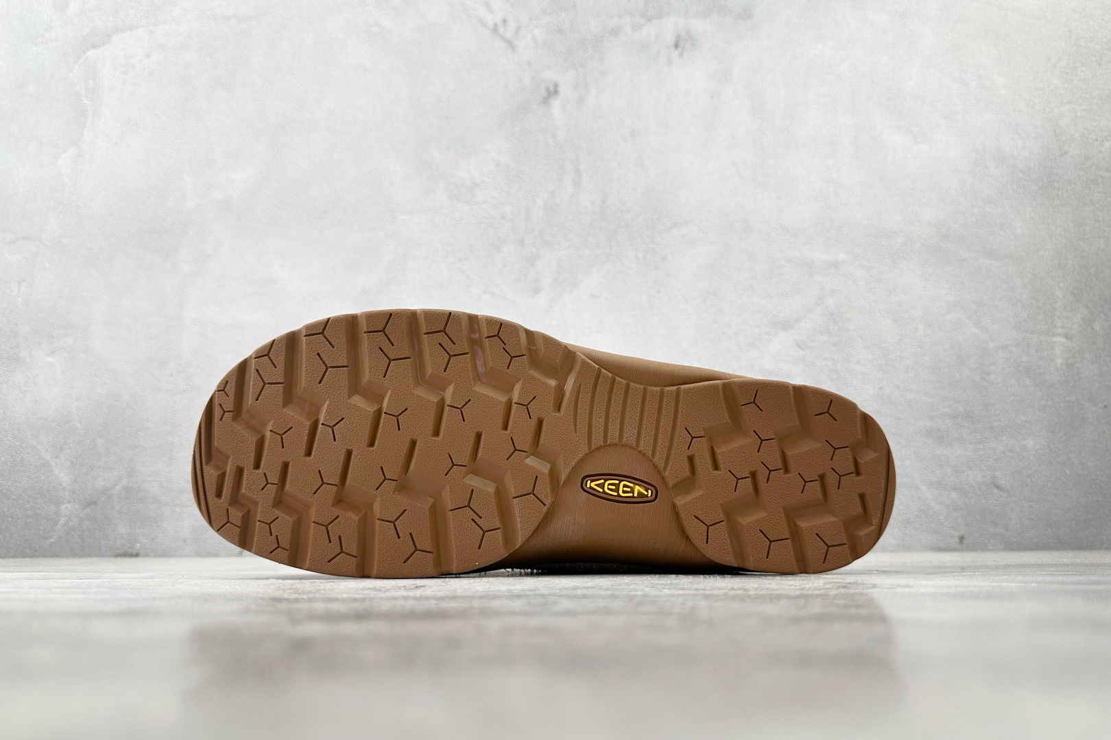 FC 本地💰180
Highsnobiety KEEN Jasper "Downtown"粉色

货号：1029407
尺码：36 36.5 37 38.5 39 40 40.5 41 42 42.5 43 44 44.5 45 46 
编码：28