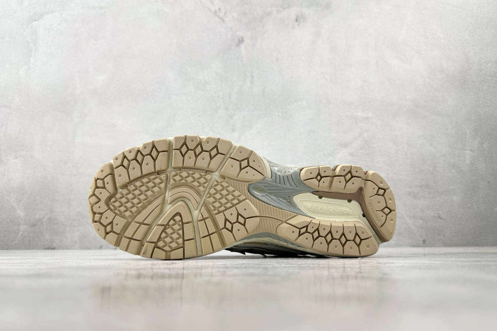200 纯原出品 New Balance NB 1906R 米色 龙年限定 M1906NLY