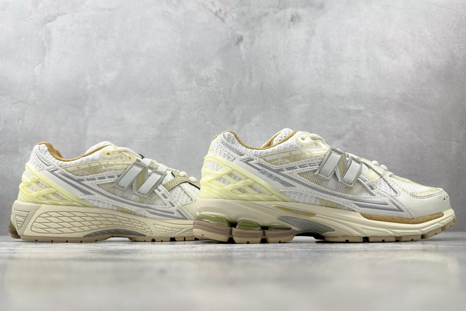 200 纯原出品 New Balance NB 1906R 米色 龙年限定 M1906NLY
