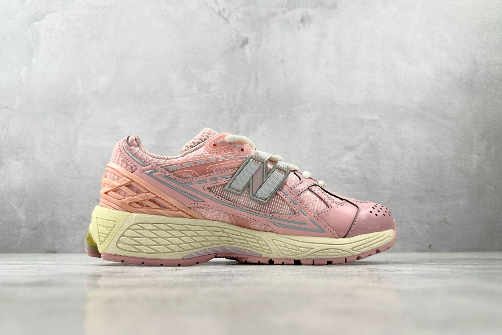 200 纯原出品 New Balance NB 1906R 粉色 M1906NLN
