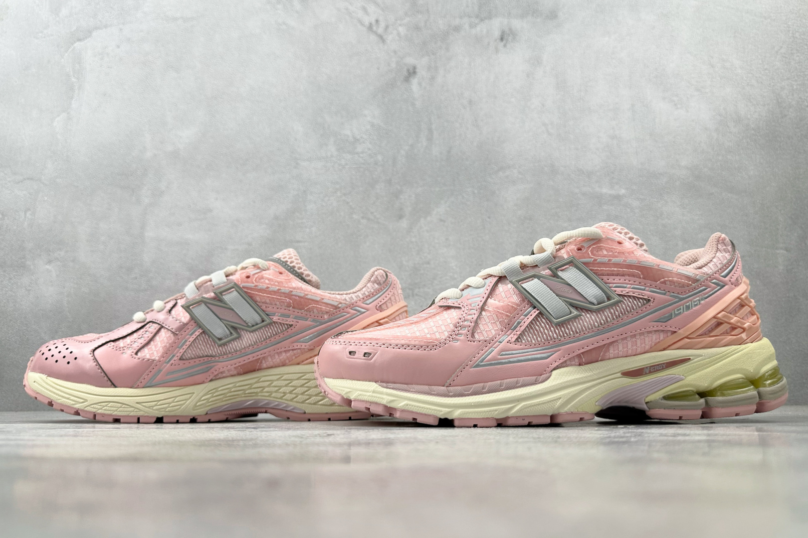 200 纯原出品 New Balance NB 1906R 粉色 M1906NLN