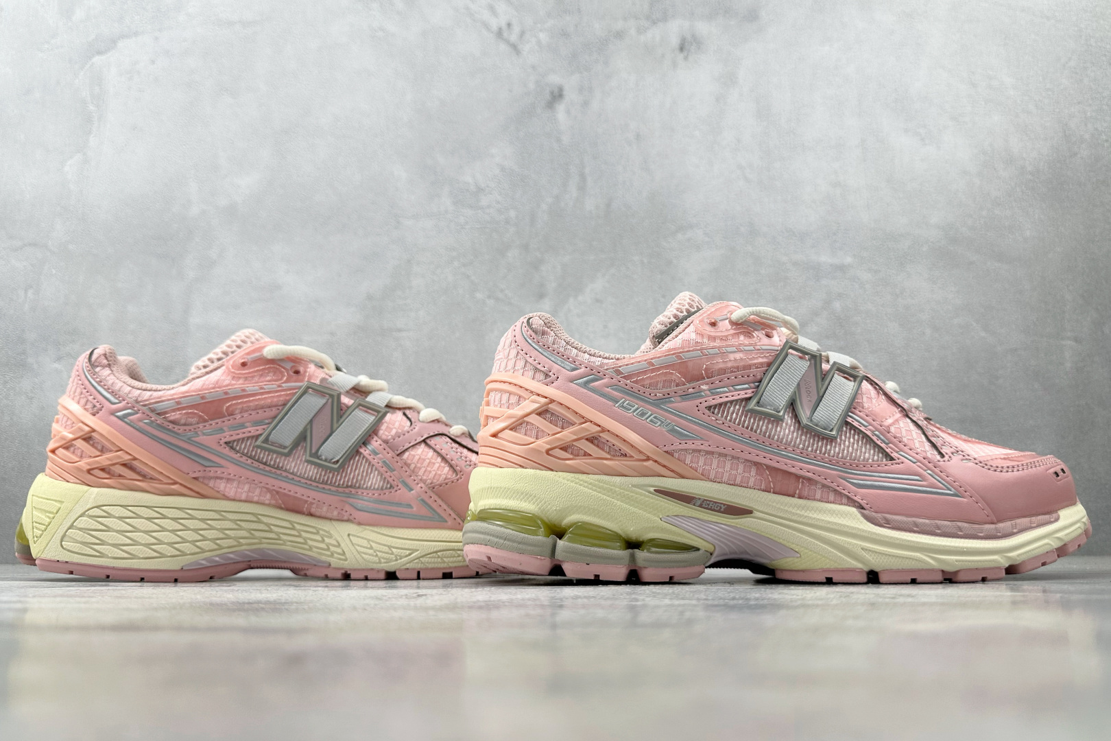 200 纯原出品 New Balance NB 1906R 粉色 M1906NLN