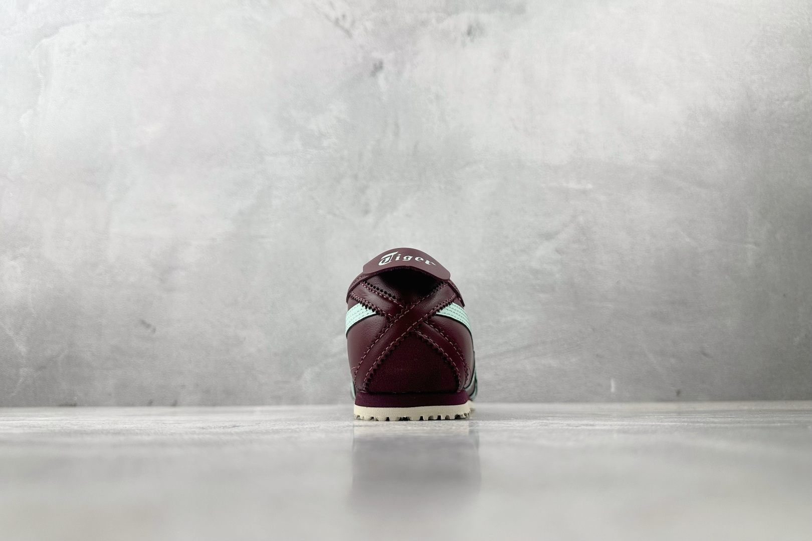 210 Onitsuka Tiger鬼塚虎 MEXICO 66 深红蓝色 1183C102-500