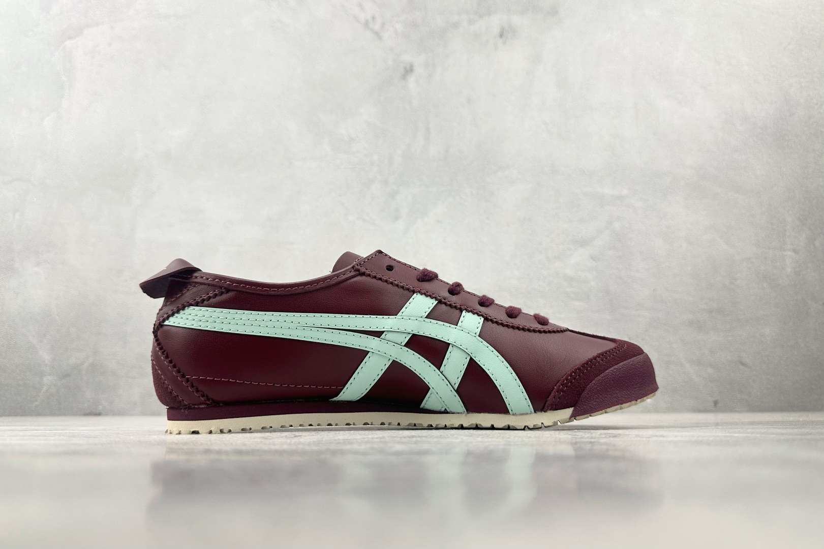 210 Onitsuka Tiger鬼塚虎 MEXICO 66 深红蓝色 1183C102-500
