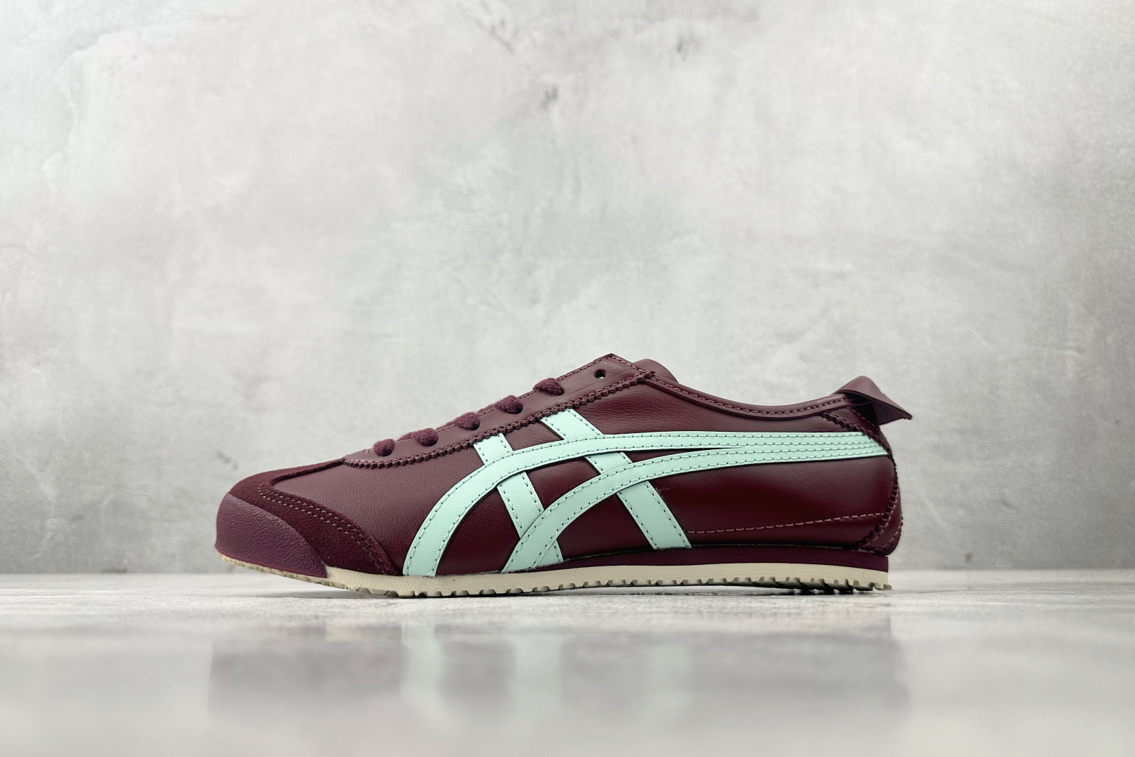 210 Onitsuka Tiger鬼塚虎 MEXICO 66 深红蓝色 1183C102-500