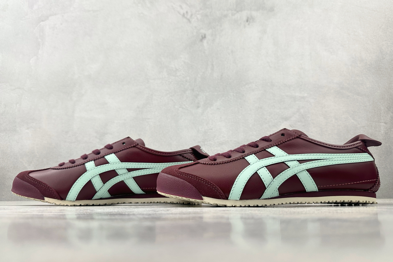 210 Onitsuka Tiger鬼塚虎 MEXICO 66 深红蓝色 1183C102-500