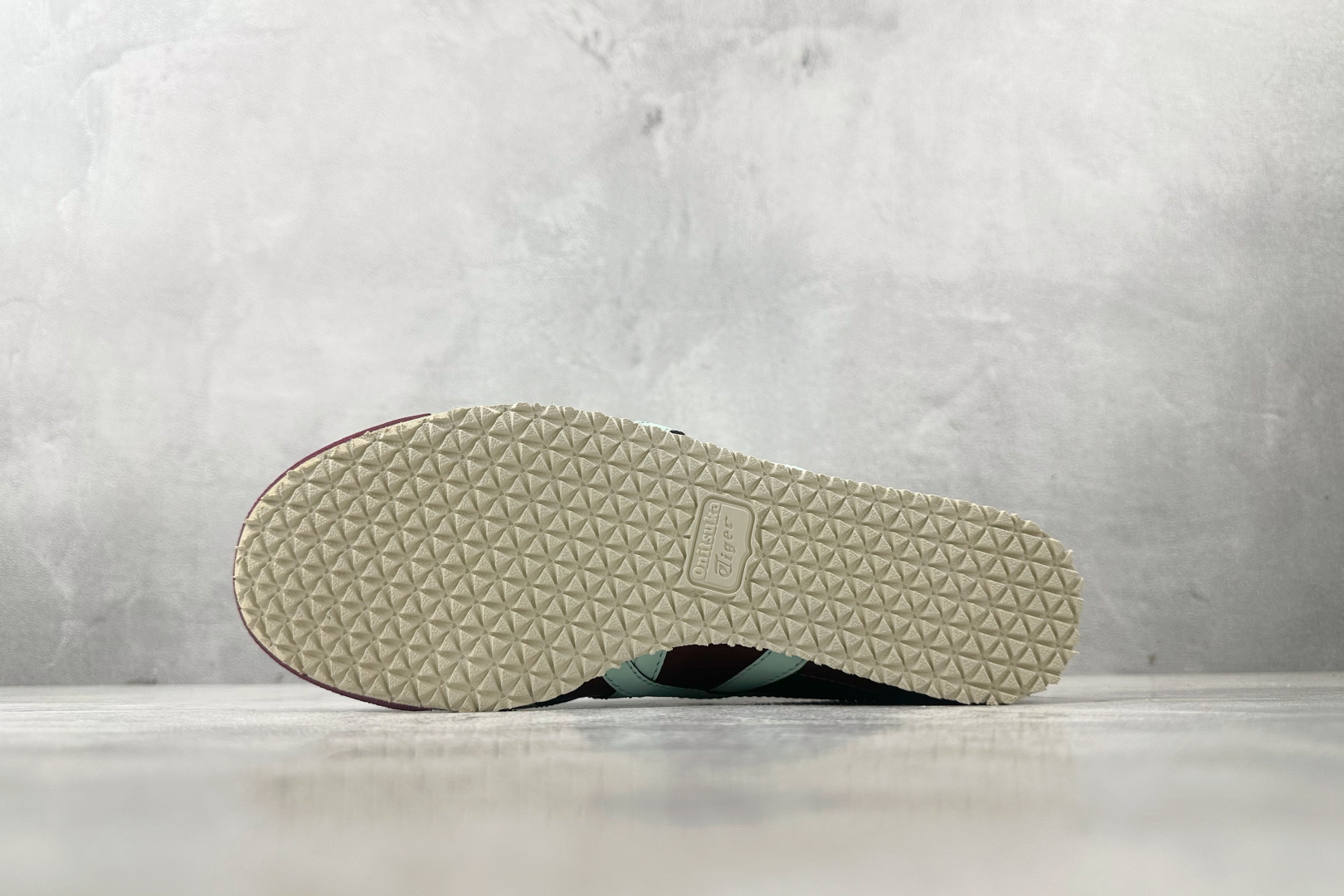 210 Onitsuka Tiger鬼塚虎 MEXICO 66 深红蓝色 1183C102-500