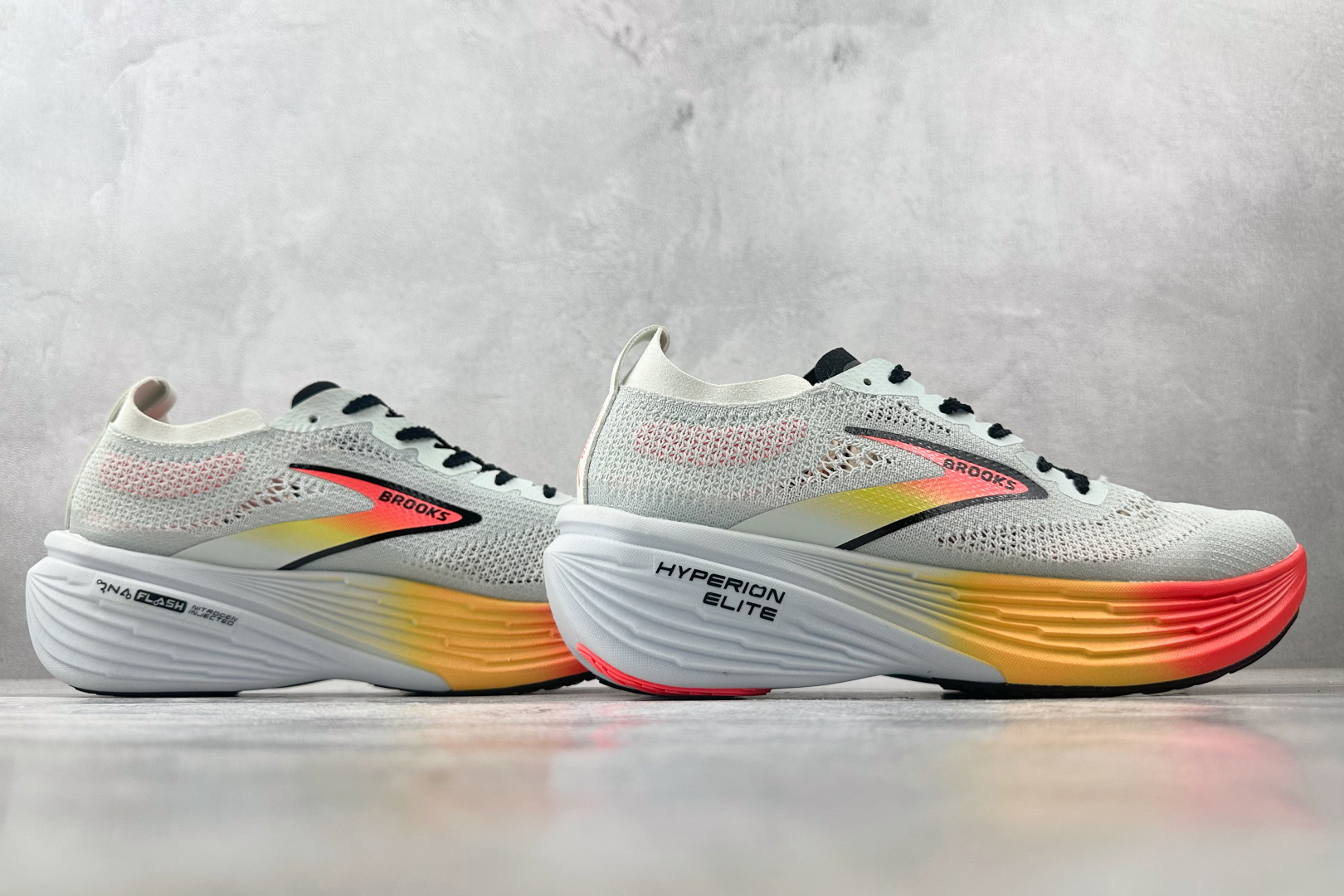 220 Brooks布鲁克斯 HyperiElite 灰橙色 龙卷风 4 1000461D488