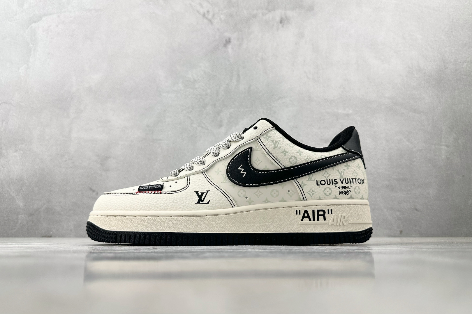 260 Nike Air Force 1'07 LV 联名 米白黑 CX5050-Y09