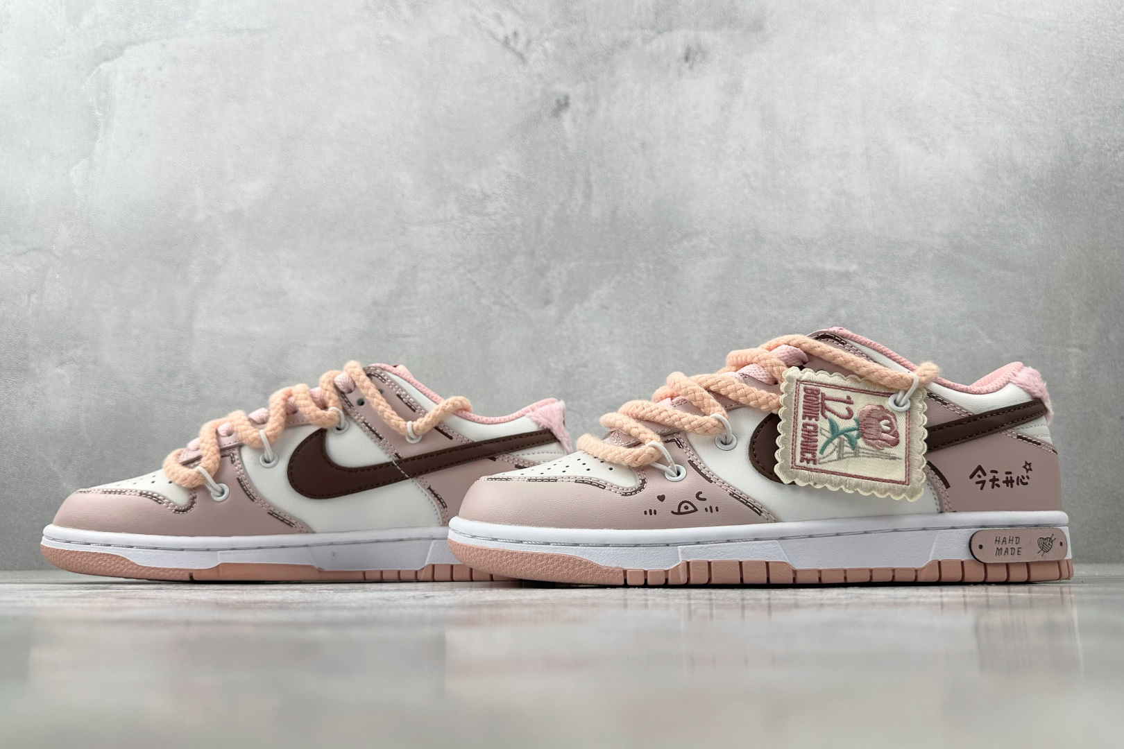 220  定制球鞋 Nike Dunk Low 后青春花漾 玫瑰情书 粉色 DO6485-600