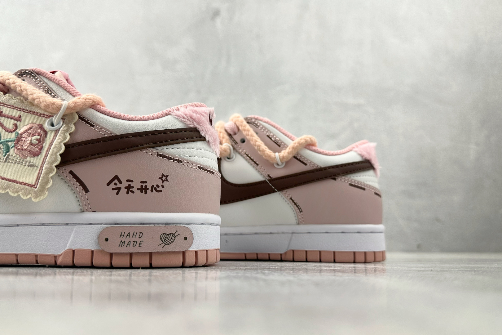 220  定制球鞋 Nike Dunk Low 后青春花漾 玫瑰情书 粉色 DO6485-600