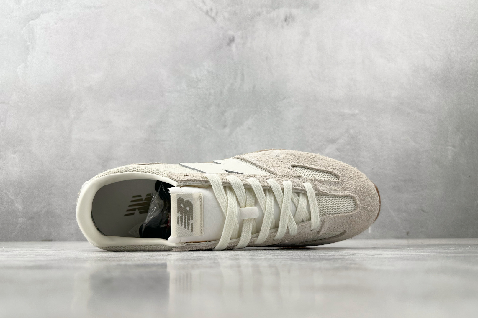 160 New Balance NB 471 米白色 U471KAB
