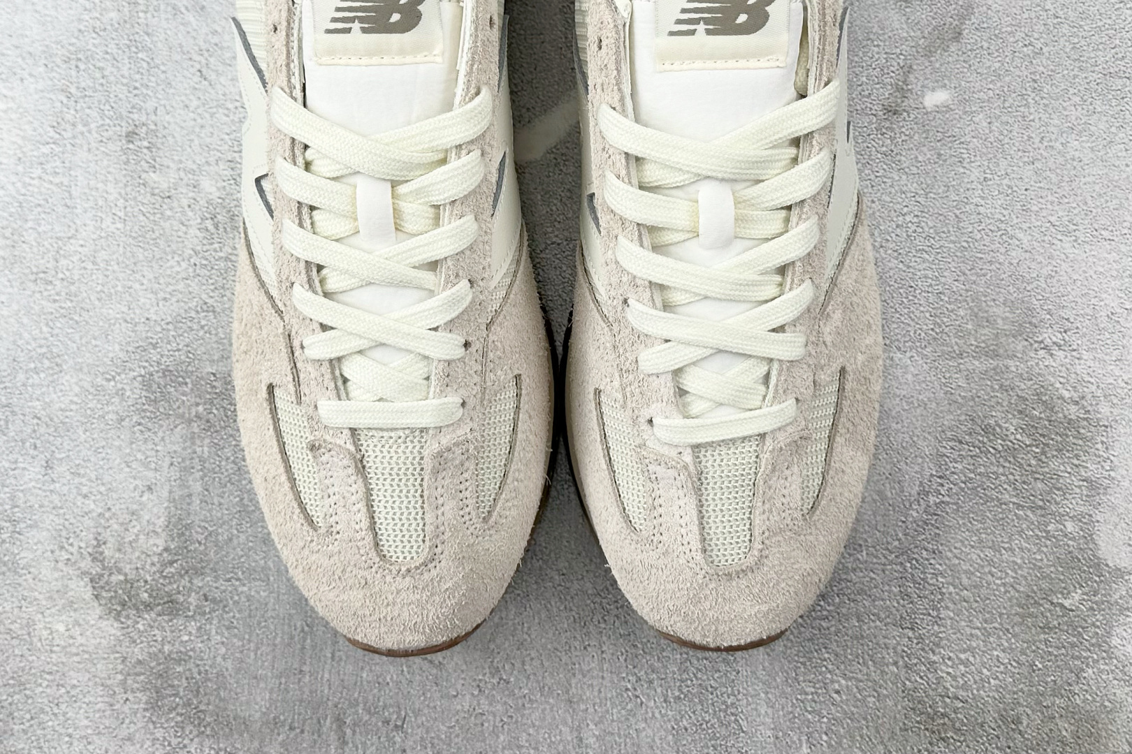 160 New Balance NB 471 米白色 U471KAB