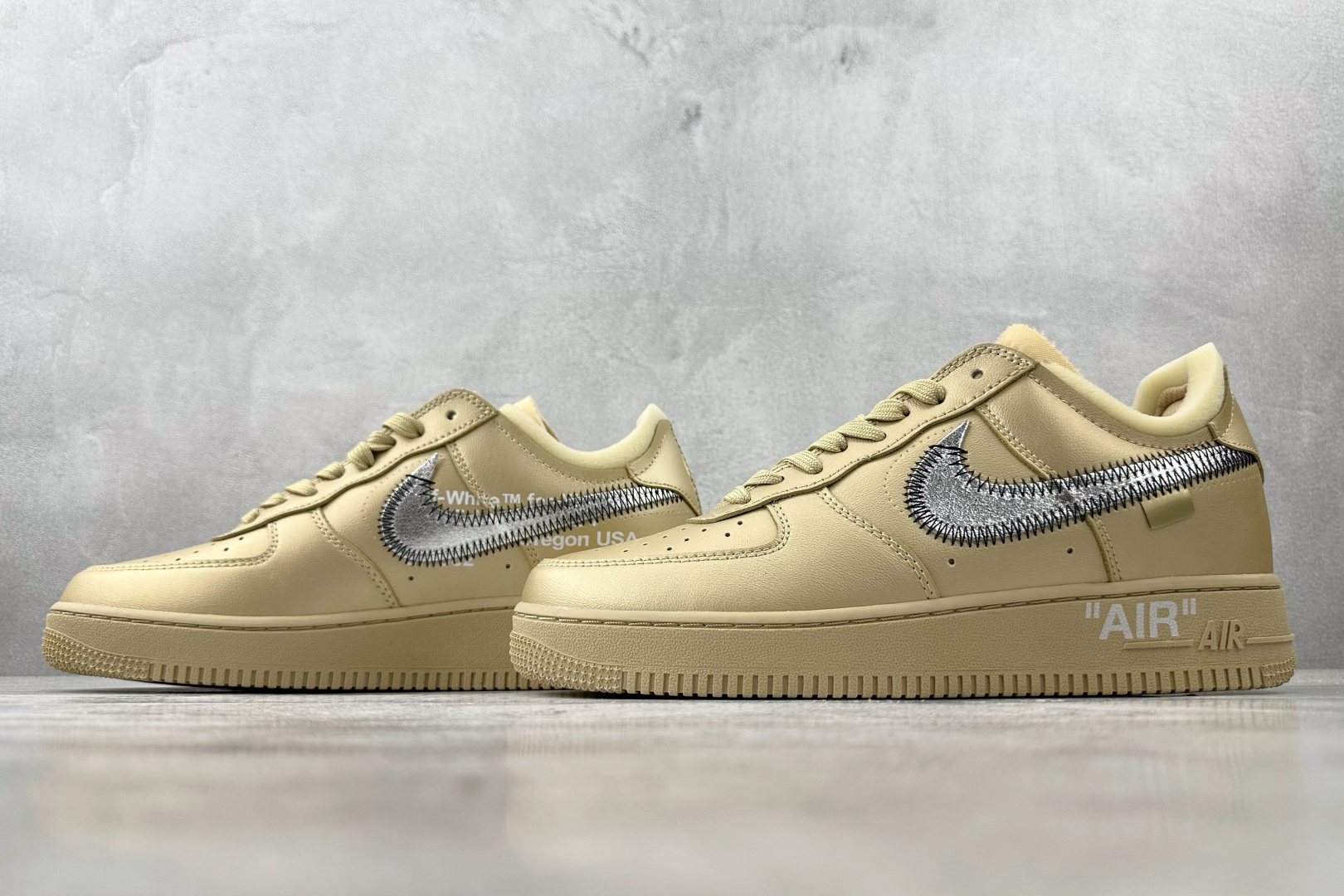 XC 本地💰250
OFF-WHITE x Nike Air Force 1 金色

货号：DX1419 900
尺码：40 40.5 41 42 42.5 43 44 44.5 45 46 46.5 47.5
编码：35