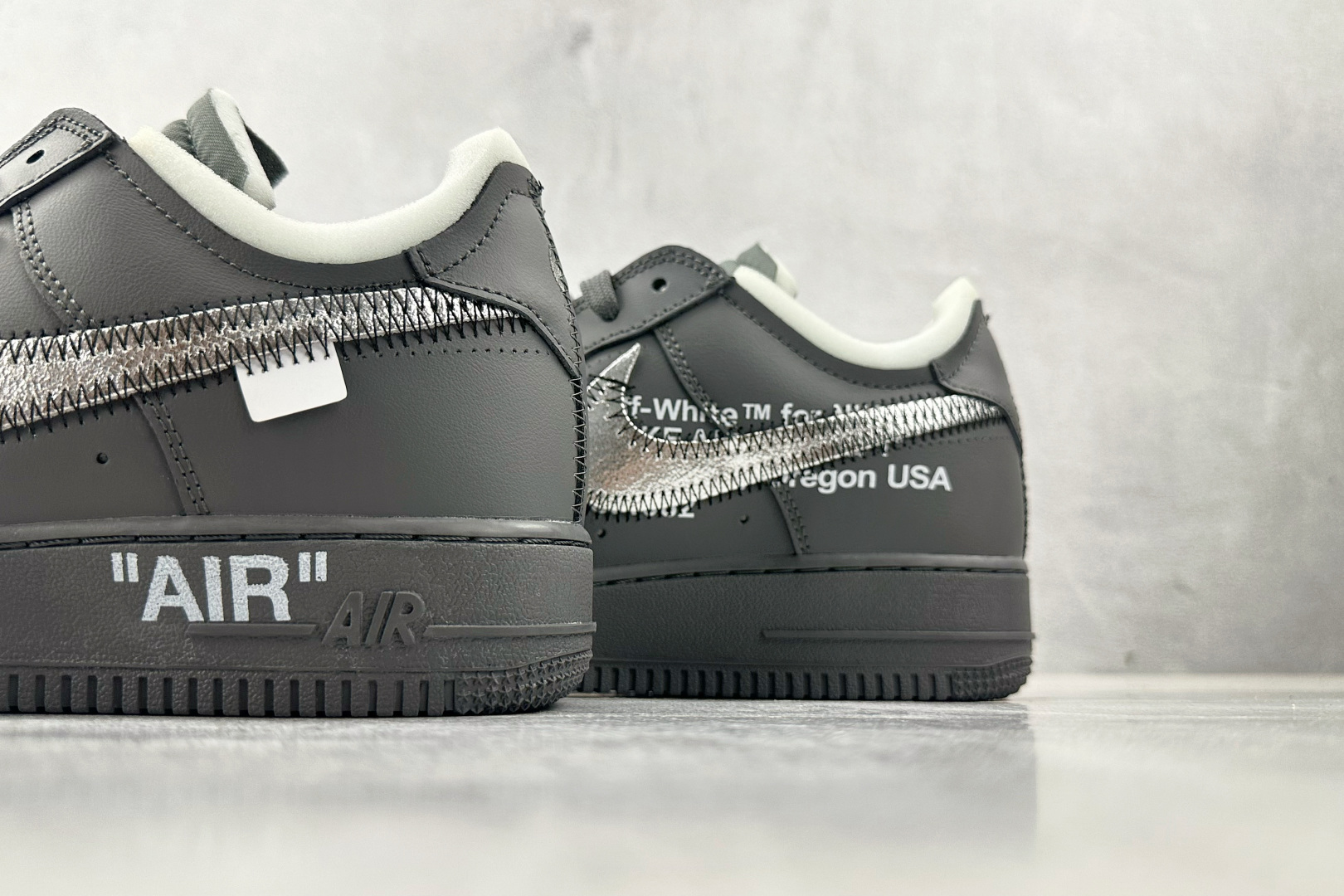 XC 本地💰250
OFF-WHITE x Nike Air Force 1 金色

货号：DX1419 500
尺码：40 40.5 41 42 42.5 43 44 44.5 45 46 46.5 47.5
编码：35