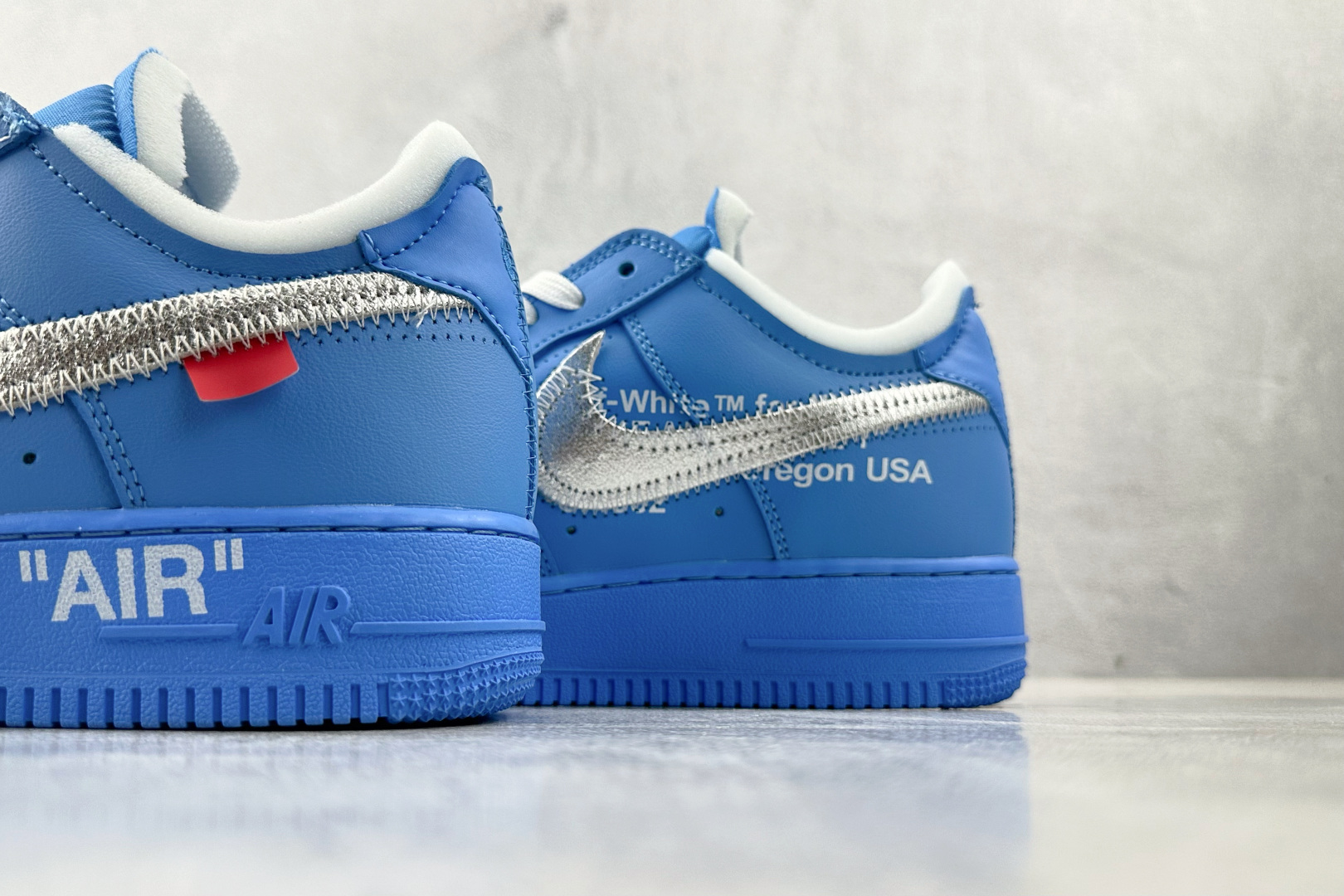 XC 本地💰250
OFF-WHITE × Nike Air Force 1'07 "MCA" 联名款 蓝色艺术馆 蓝色

货号：CI1173-400
尺码：40 40.5 41 42 42.5 43 44 44.5 45 46 46.5 47.5
编码：35