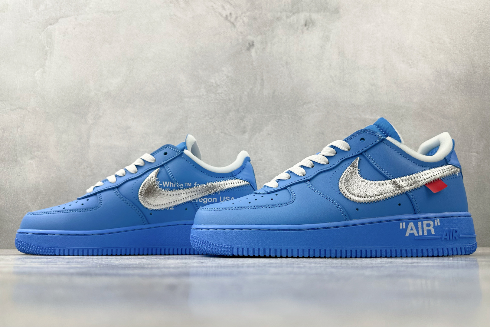XC 本地💰250
OFF-WHITE × Nike Air Force 1'07 "MCA" 联名款 蓝色艺术馆 蓝色

货号：CI1173-400
尺码：40 40.5 41 42 42.5 43 44 44.5 45 46 46.5 47.5
编码：35
