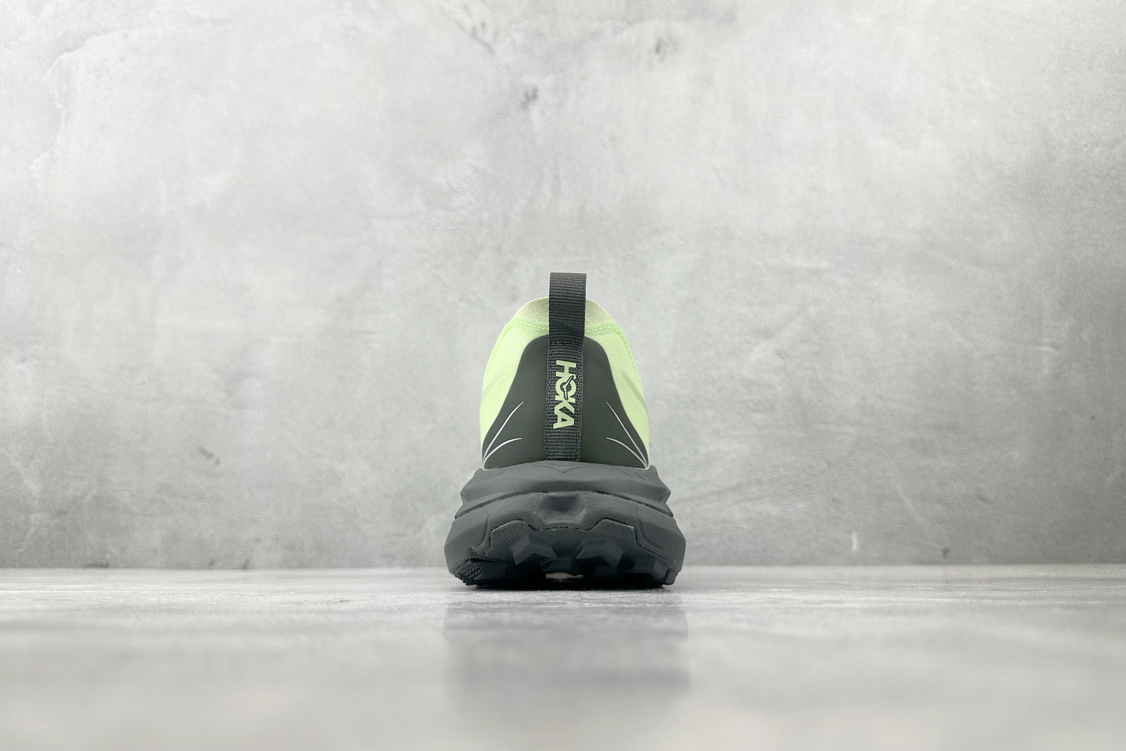 HK 本地💰210
平台专供 HOKA ONE ONE Mafate Speed 4 LITE 黑绿色

货号：1168450-LHC
尺码：36 36.5 37.5 38 38.5 39 40 40.5 41 42 42.5 43 44 44.5 45 
编码：31