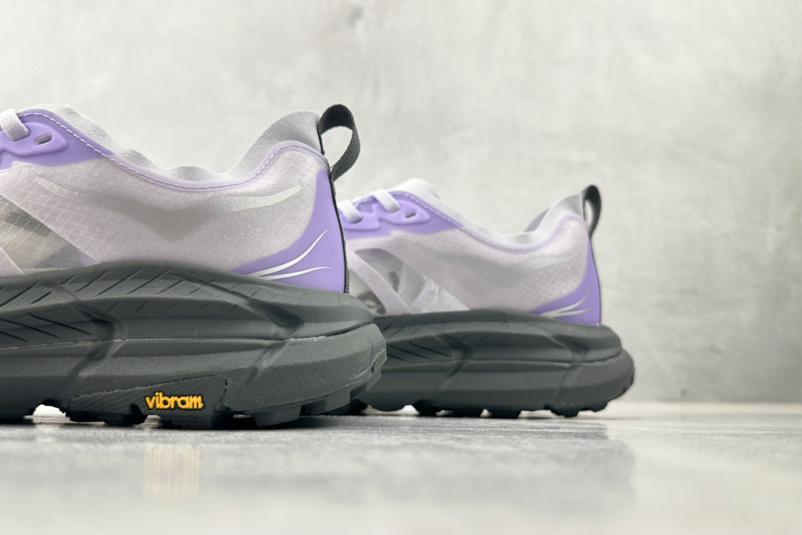 HK 本地💰210
平台专供 HOKA ONE ONE Mafate Speed 4 LITE 紫黑色

货号：1168450-SLWS
尺码：36 36.5 37.5 38 38.5 39 40 40.5 41 42 42.5 43 44 44.5 45 
编码：31