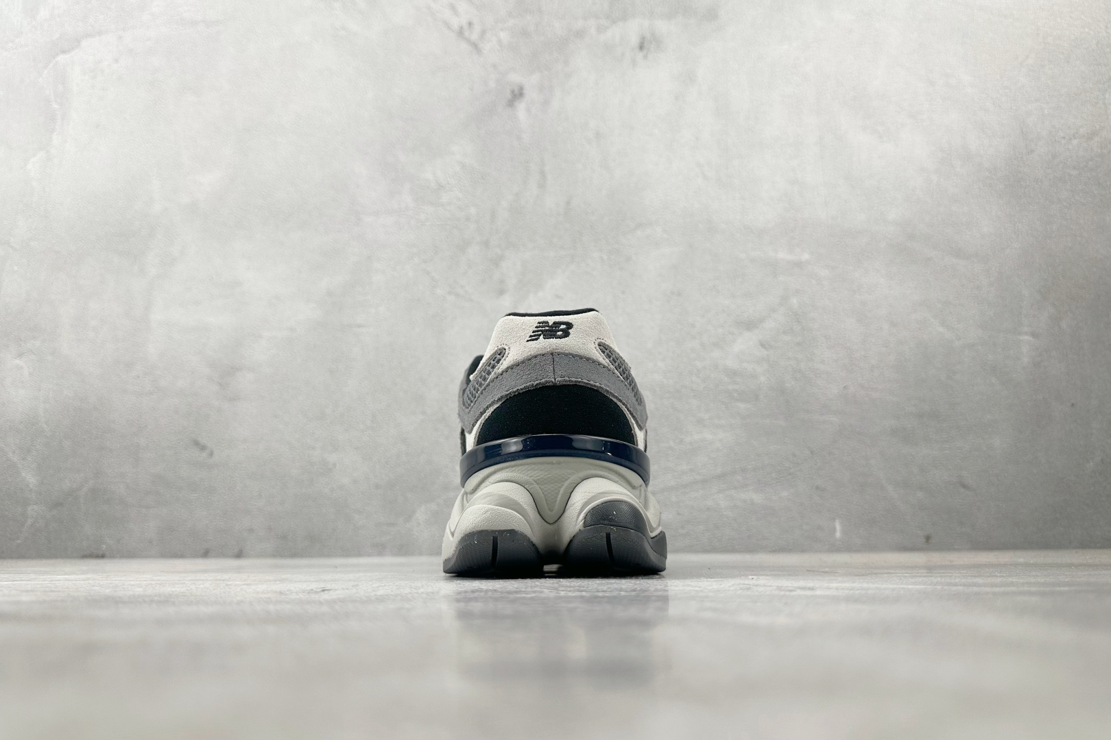 240 大厂出品 New Balance NB 9060 灰黑色 U9060ERA