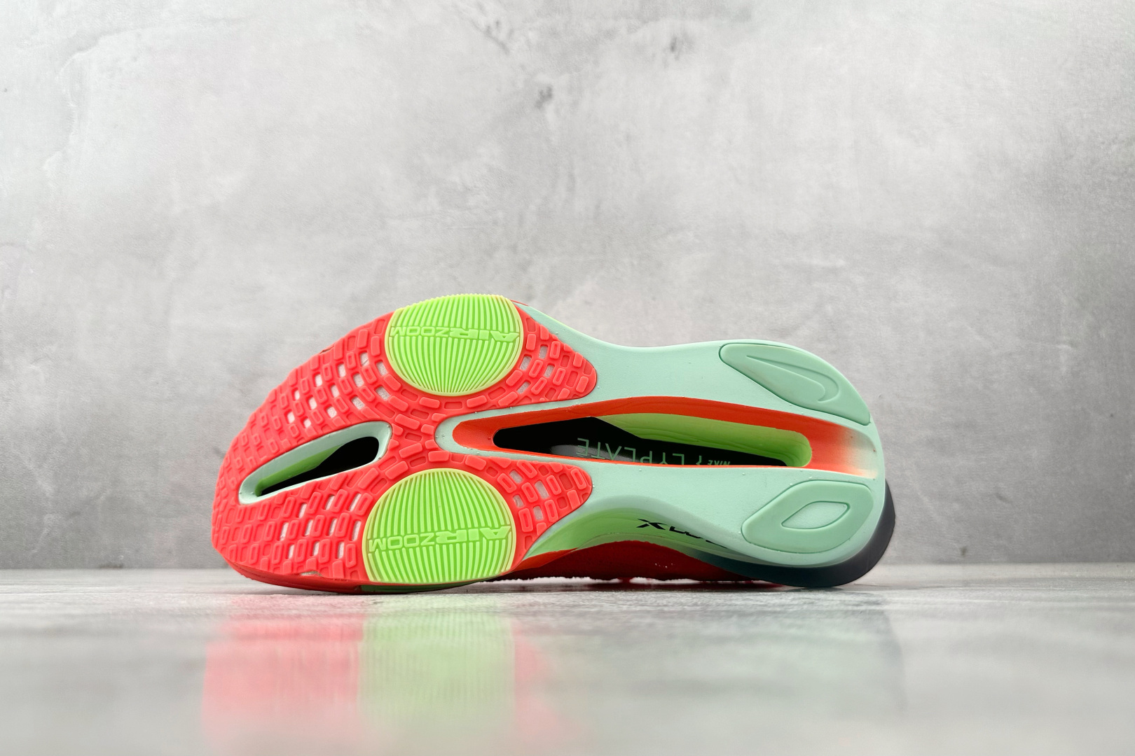 310 全套数据私模 Nike ZOOMX ALPHAFLY 3 红色 FD8311-600