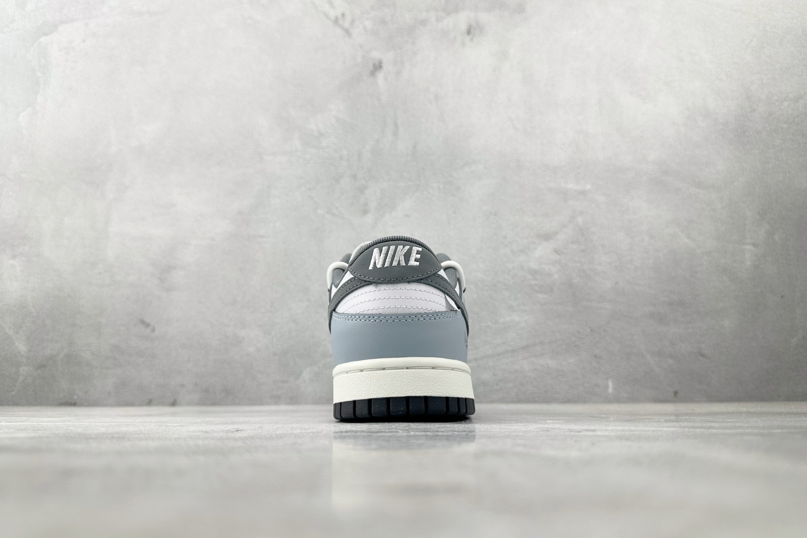 300  定制球鞋 Nike Dunk 夜幕 灰蓝白 BG0510-058