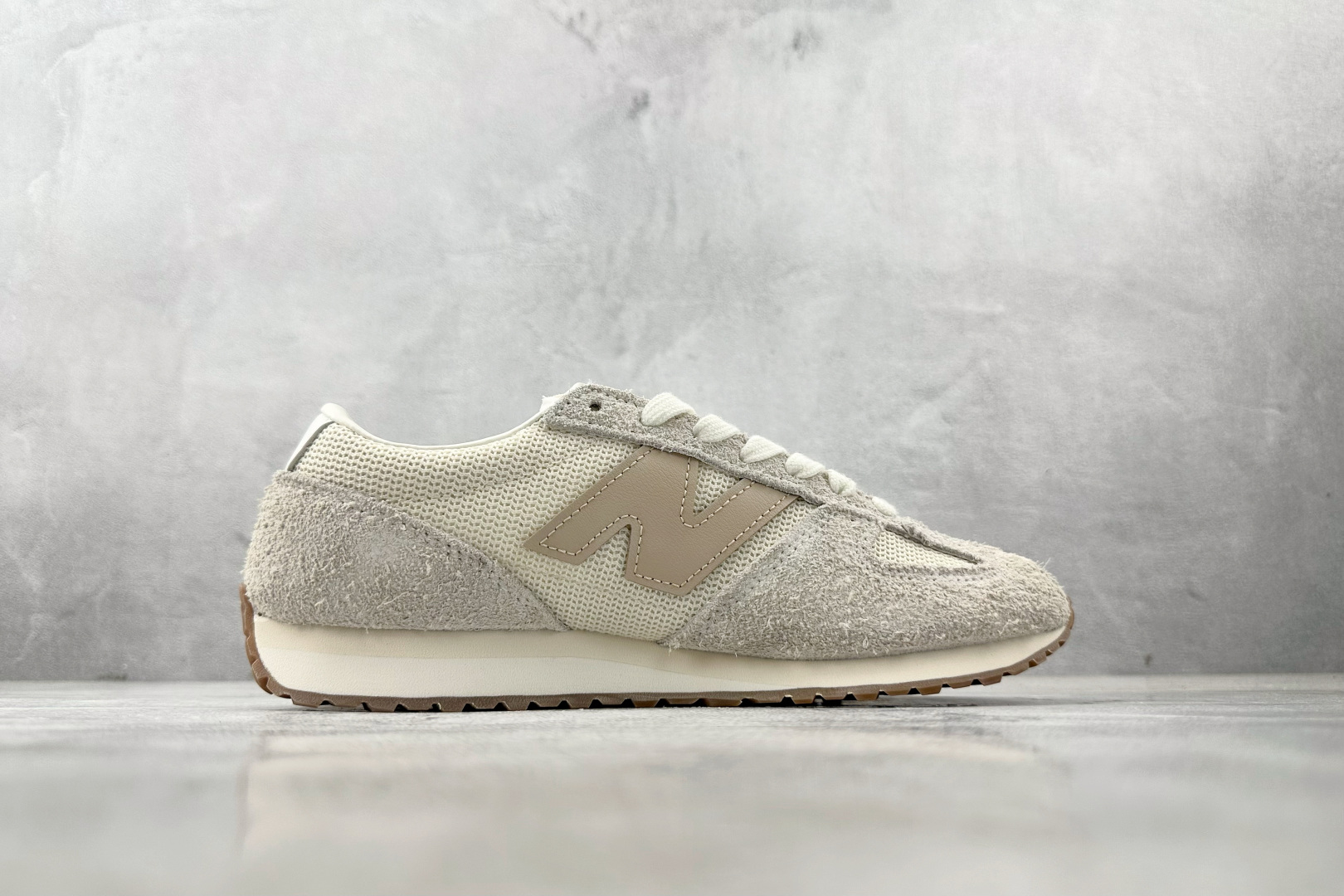 160 New Balance NB 471 米白色 U471KAA
