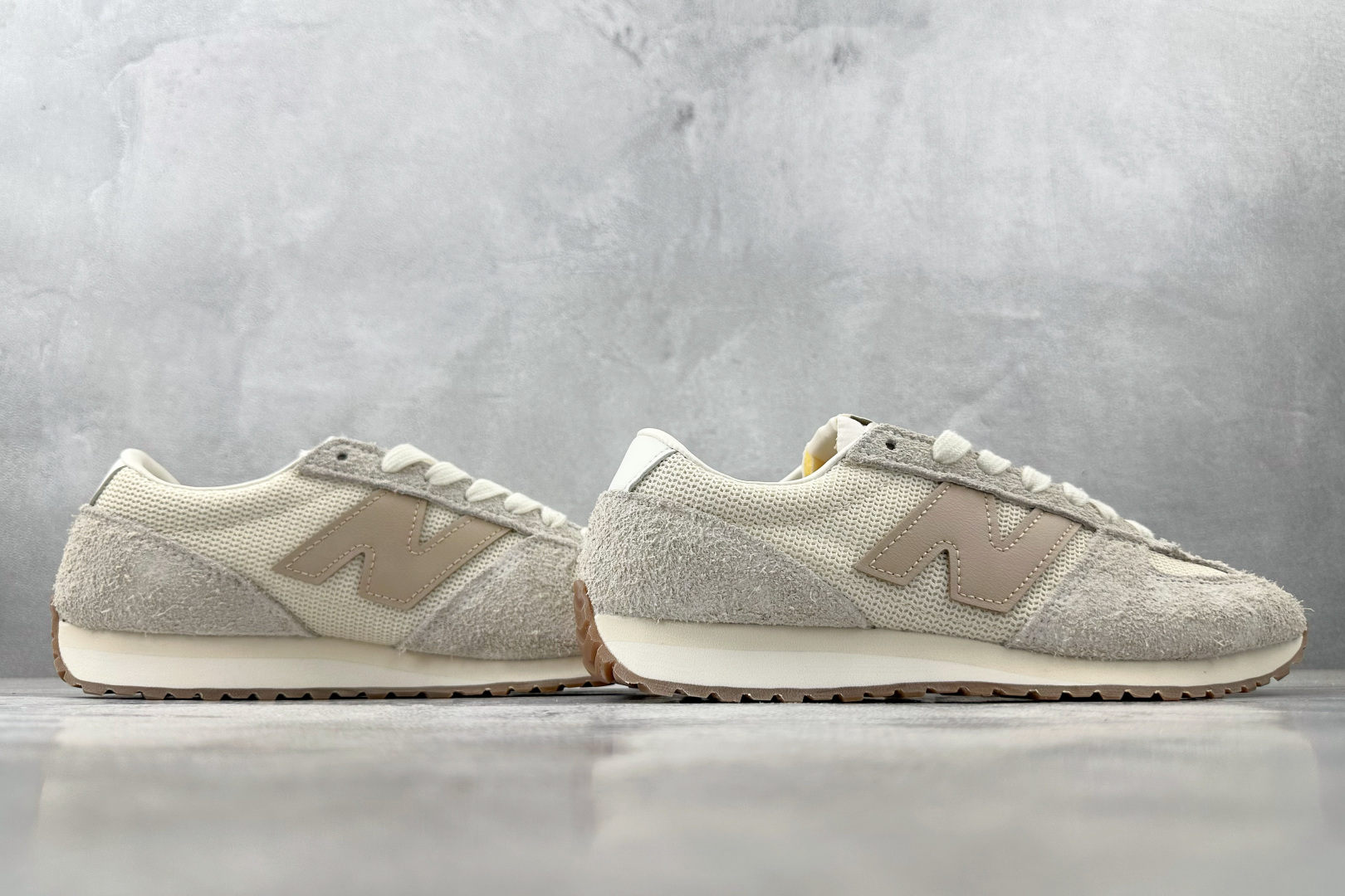 160 New Balance NB 471 米白色 U471KAA