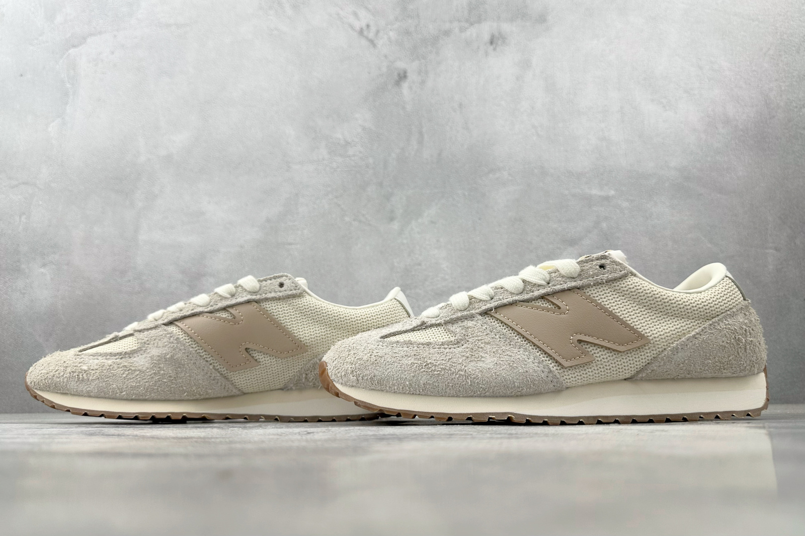 160 New Balance NB 471 米白色 U471KAA