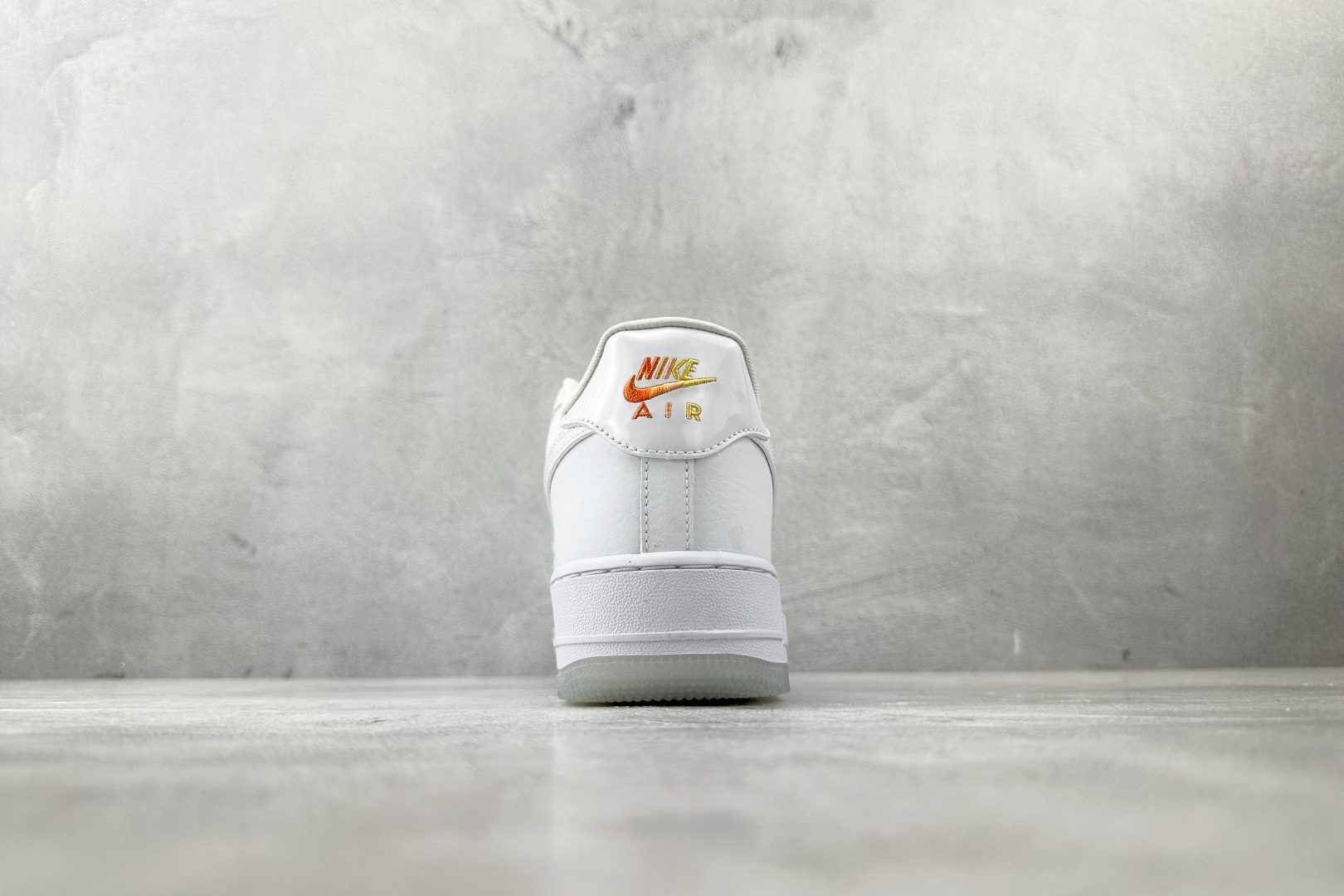 200 Nike Air Force 1 Low Hawaii 白色 IB8875-111
