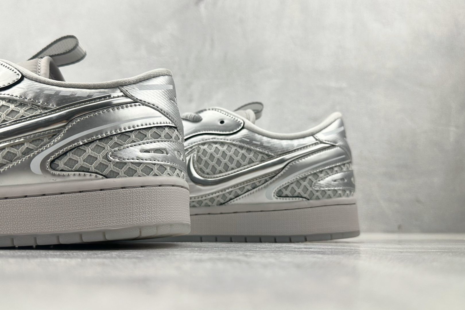 200 综合版 Jordan Air Jordan 1 Low Method of Make V3 银灰色 HQ2186-002
