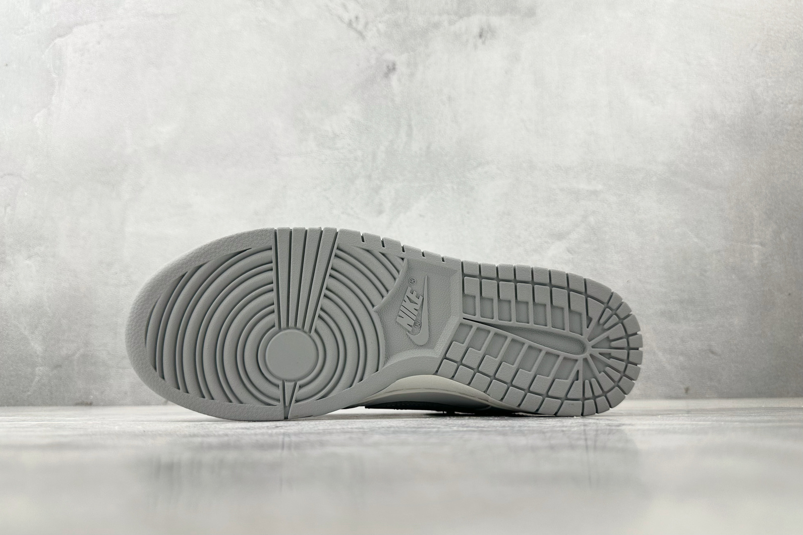 300  定制球鞋 Nike Dunk 无冕之王 灰白 WG0508 040