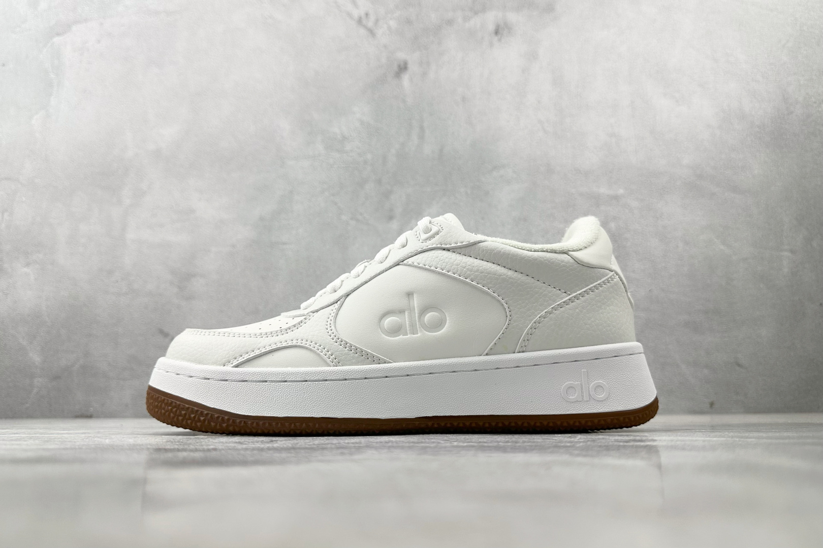 270 全新工厂开发 alo yoga Recovery Mode 白色 A0685U-White/Gum