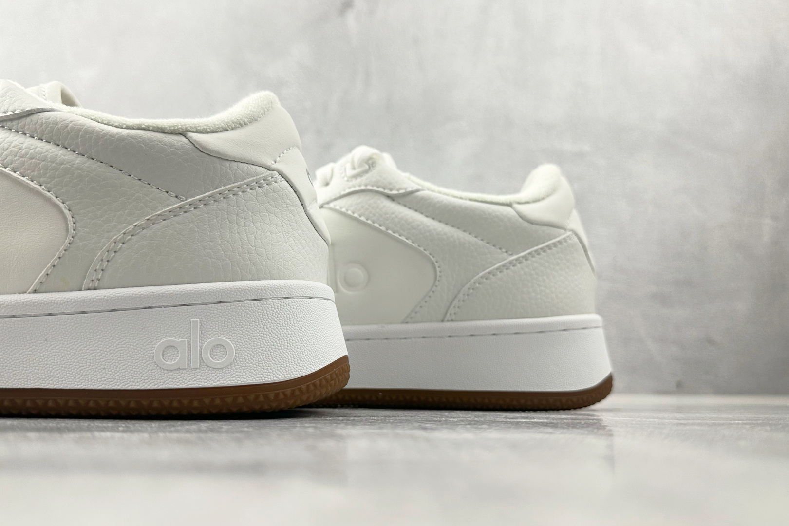 270 全新工厂开发 alo yoga Recovery Mode 白色 A0685U-White/Gum