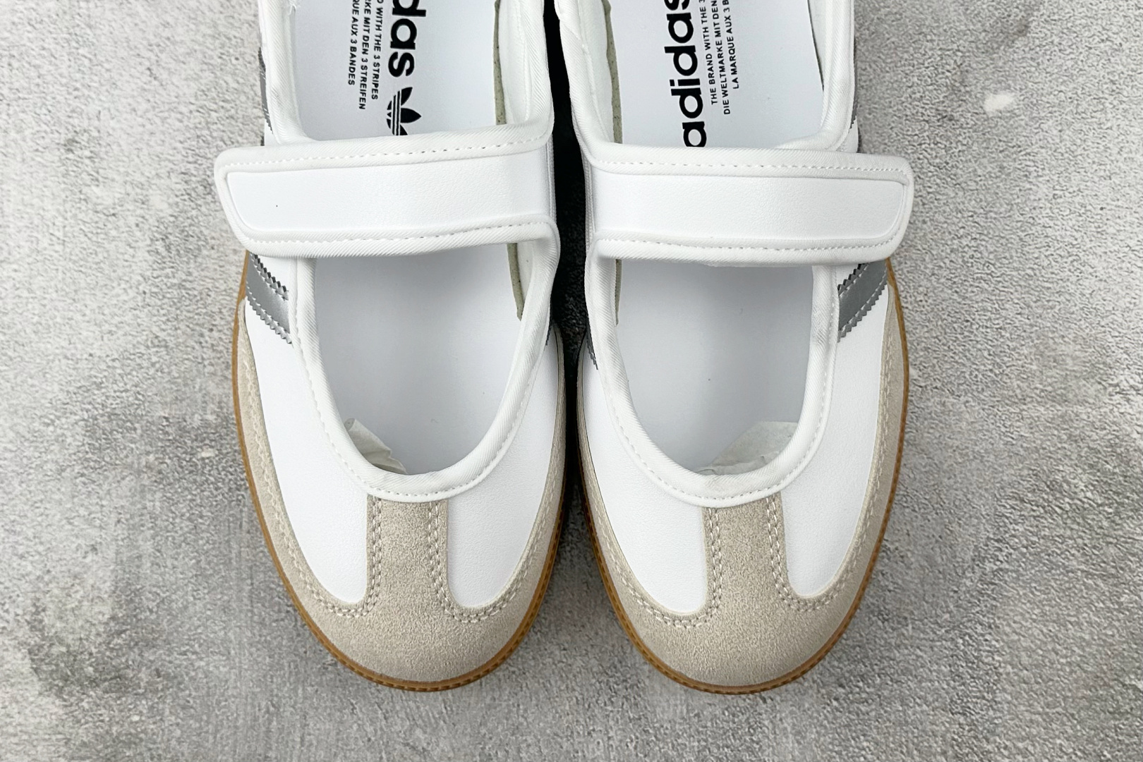 160 adidoriginals Samba Jane 白色 KJ3785