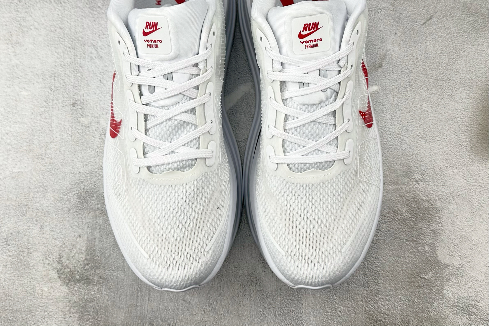 220 Nike Vomero Vomero Premium 白红  HQ2050-718