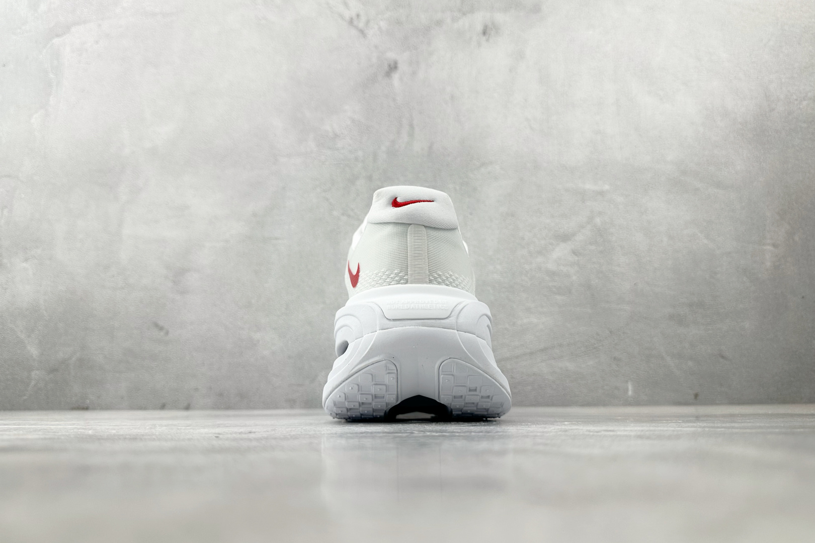 220 Nike Vomero Vomero Premium 白红  HQ2050-718